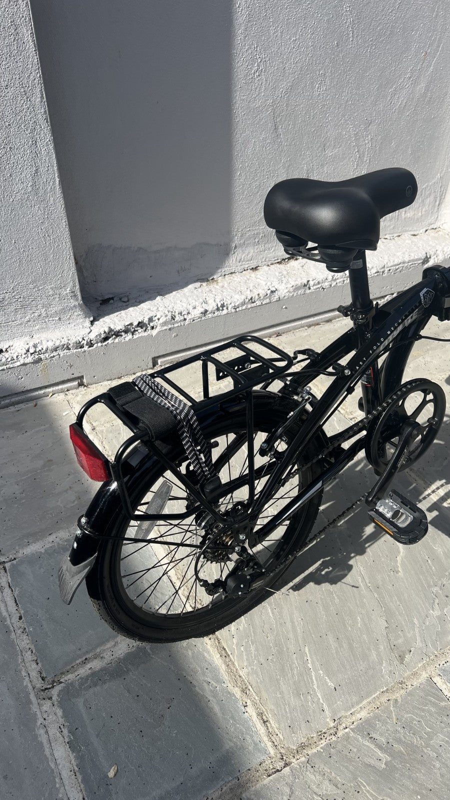 Bounty 20” Folding Bike Black + Cover & Folding strap – Excellent Condition