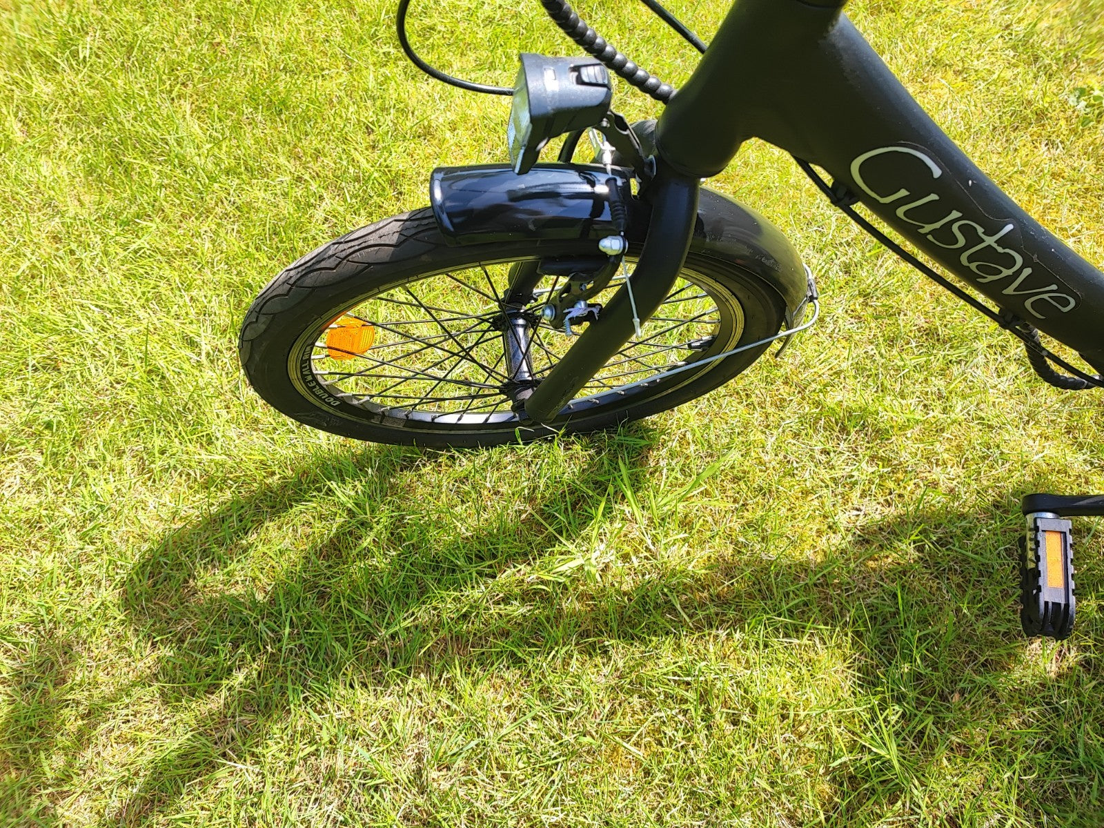 FOLDING BIKES HIS AND HERS both with Chargers and Keys