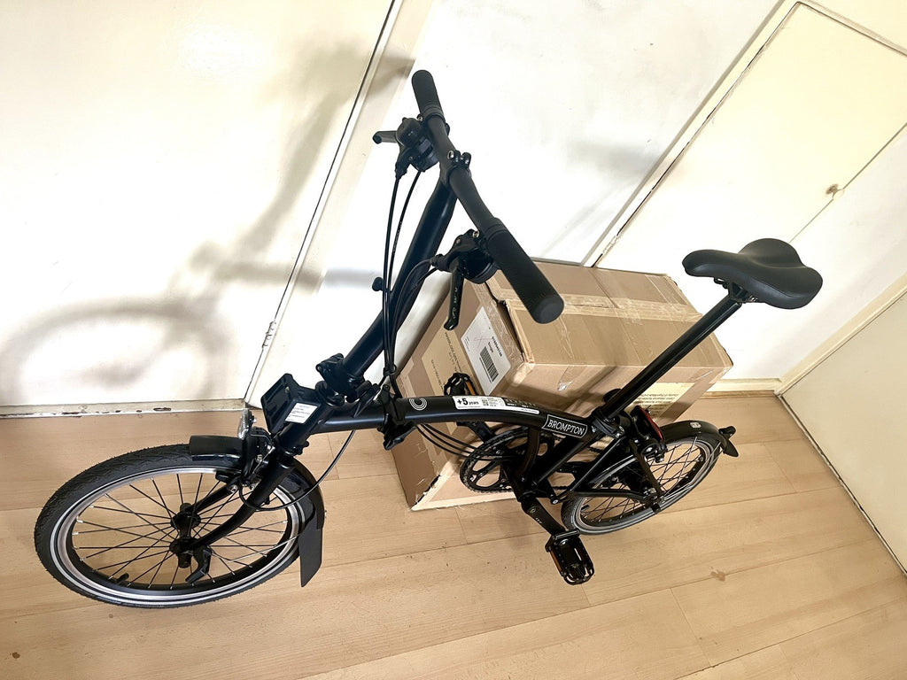 Brompton C Line Explore, 6-Speed, Black, Black Ed, Low Handlebar 2025