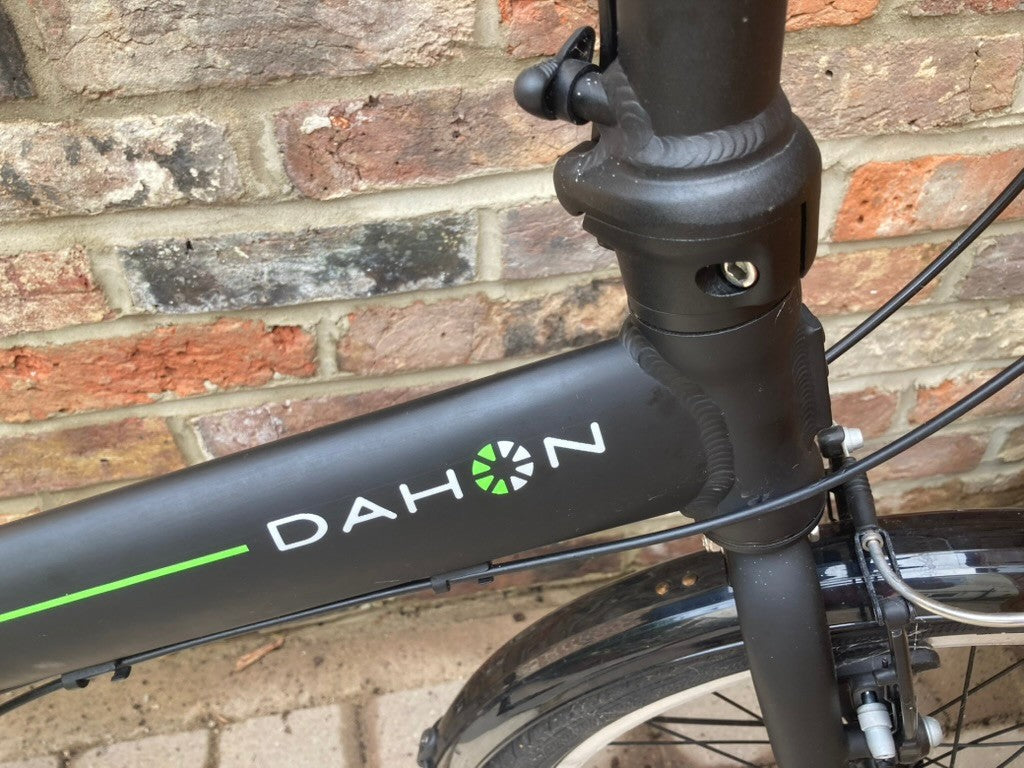 Dahon Vybe i3 20" Wheels 12.9 kg Compact Unisex Matt Black Folding Bike.
