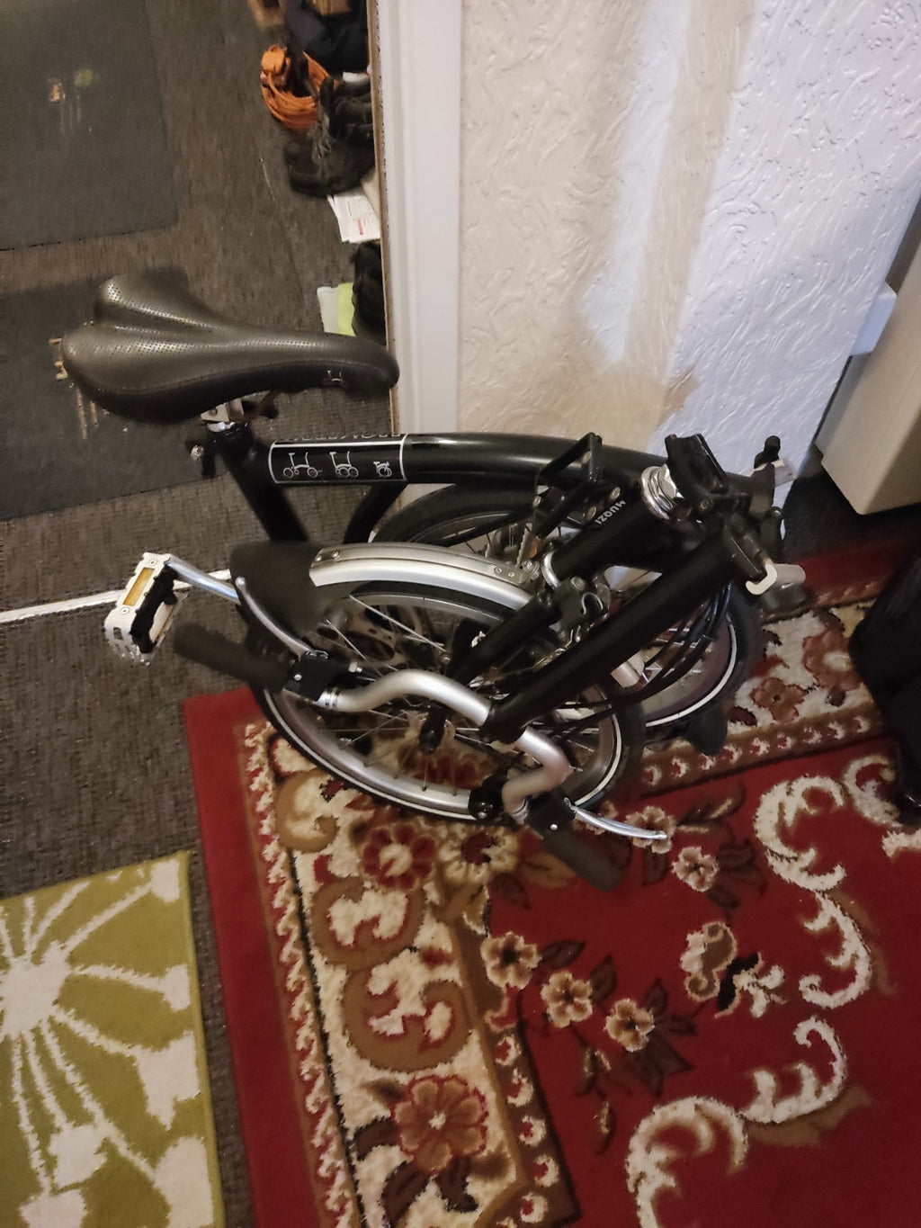 Brompton Folding Bike 6-Speed Black