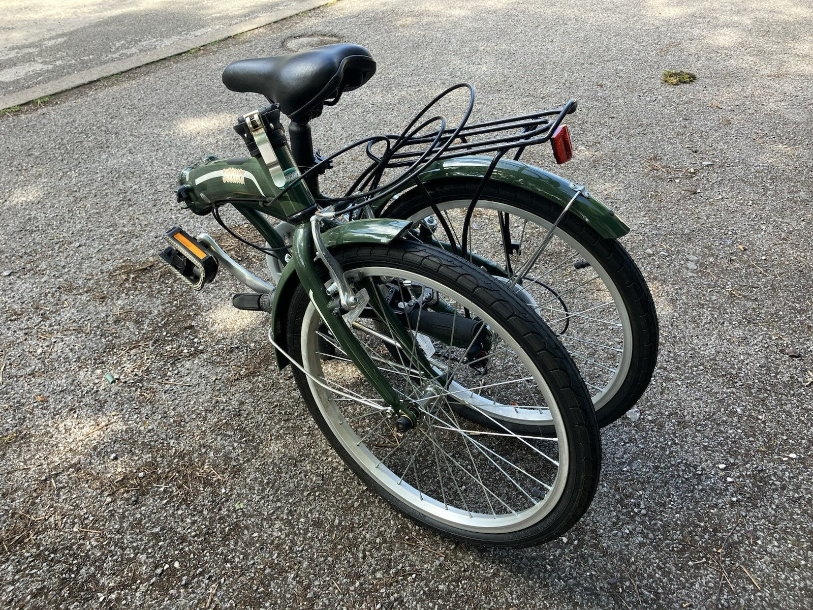 20 inch Folding Bike 7 Speed Shimano — Green, Rack, Mudguards, Succinct