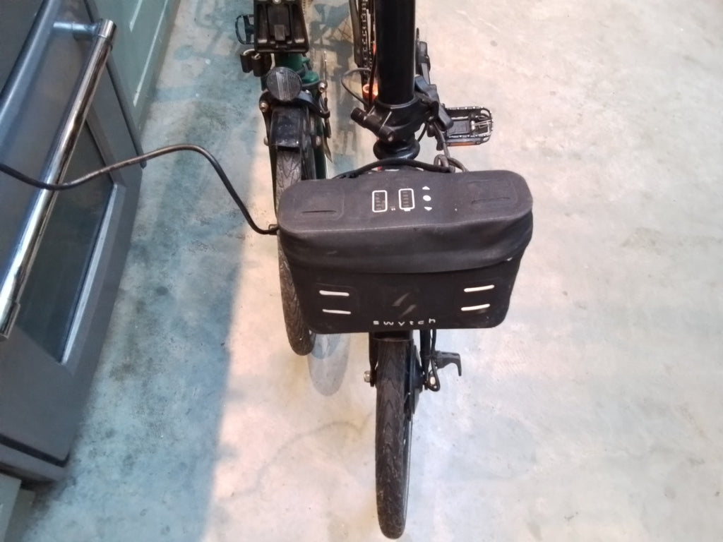 Brompton Folding Bike M6L Black Edition With SwytchBike assist