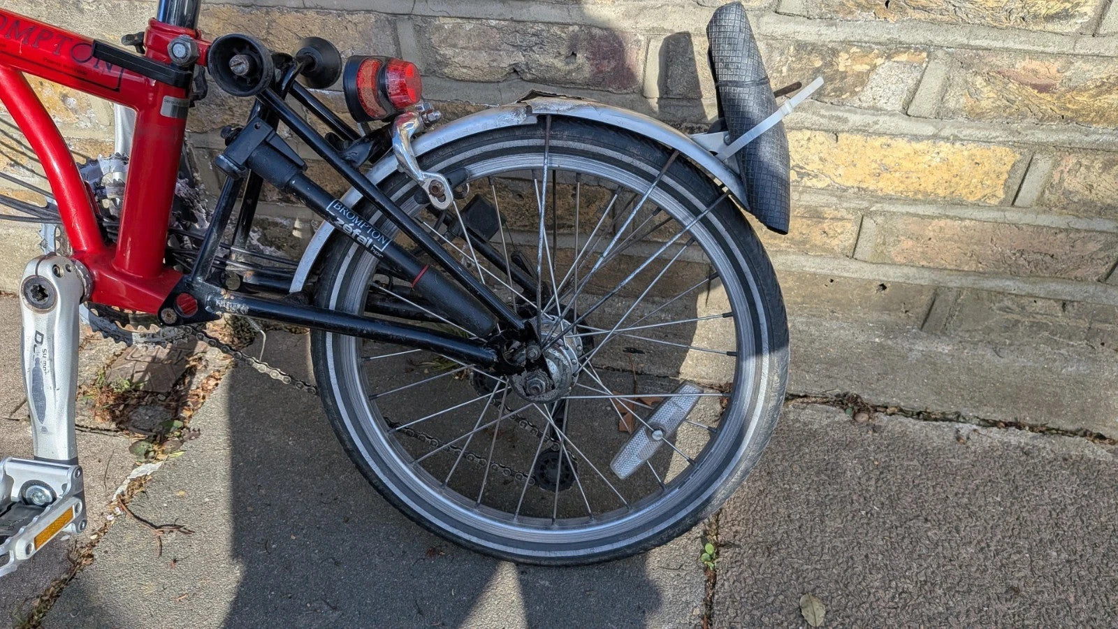 Brompton Folding Bike 6-Speed, Red