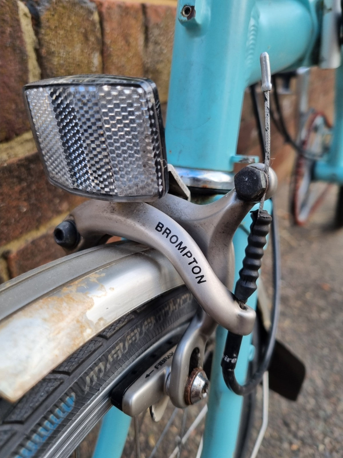Brompton, Blue