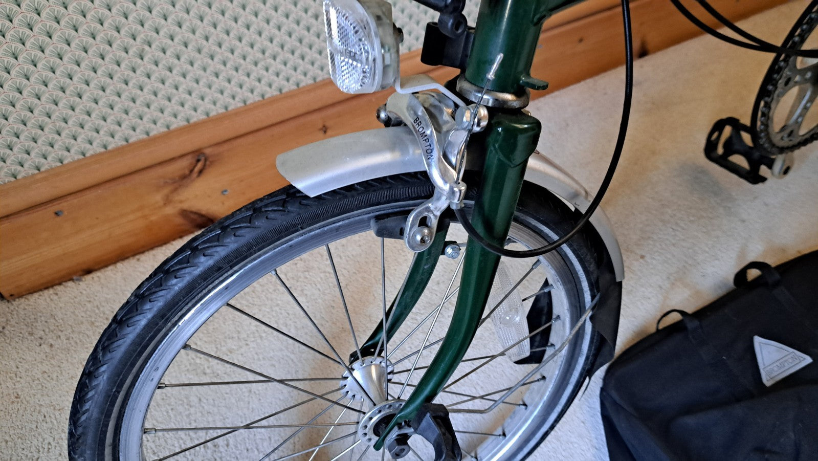 Vintage Brompton M3L . 3 Speed. Racing Green. FRONT BAG. VGC. Stored for 20years