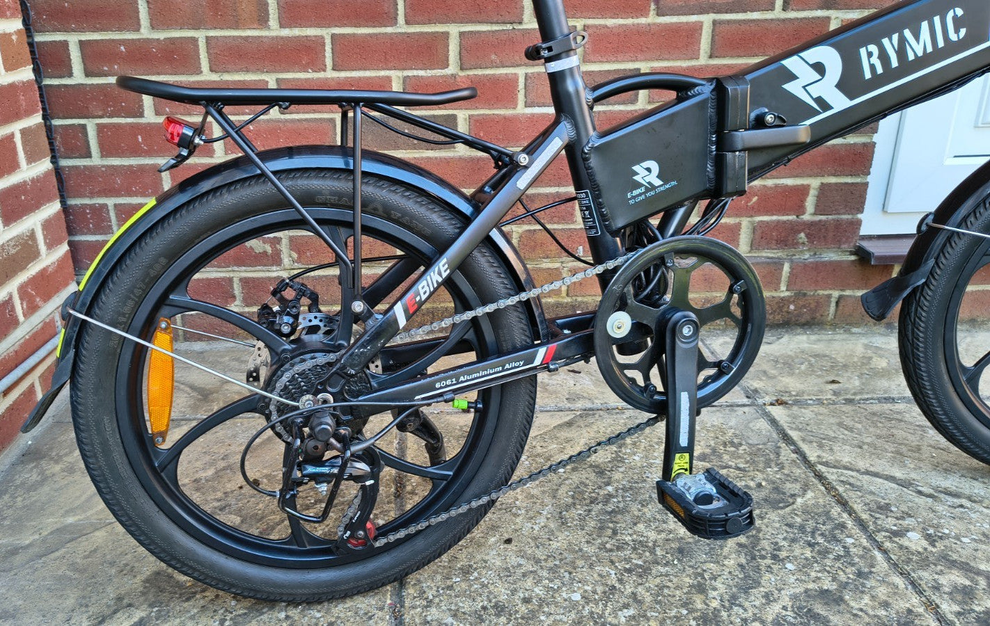 Rymic 20LVXD30 20inch Folding City Bike, front suspension, lights, pannier rack