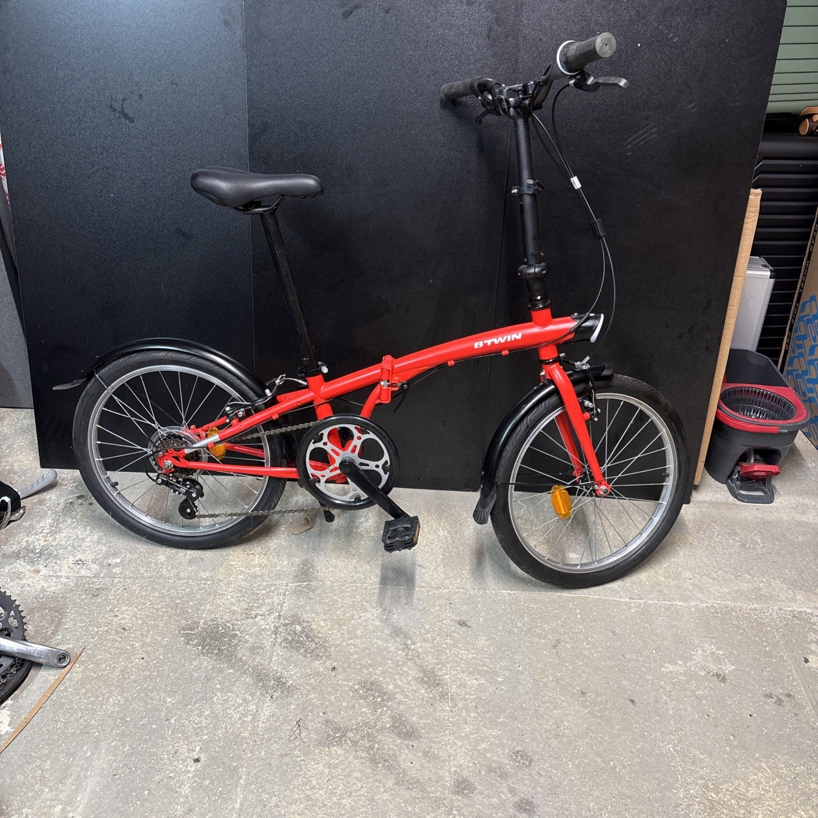 BTWIN Tilt 120 Folding Bicycle 6-Speed
