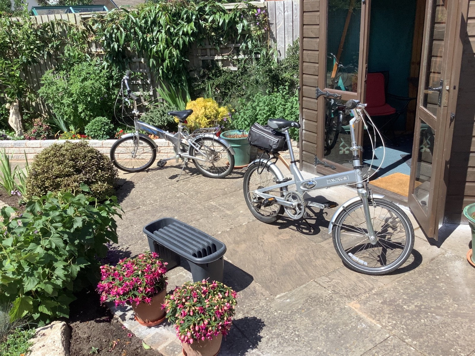 Adult Giant Halfway Folding Bicycle 20” Wheels