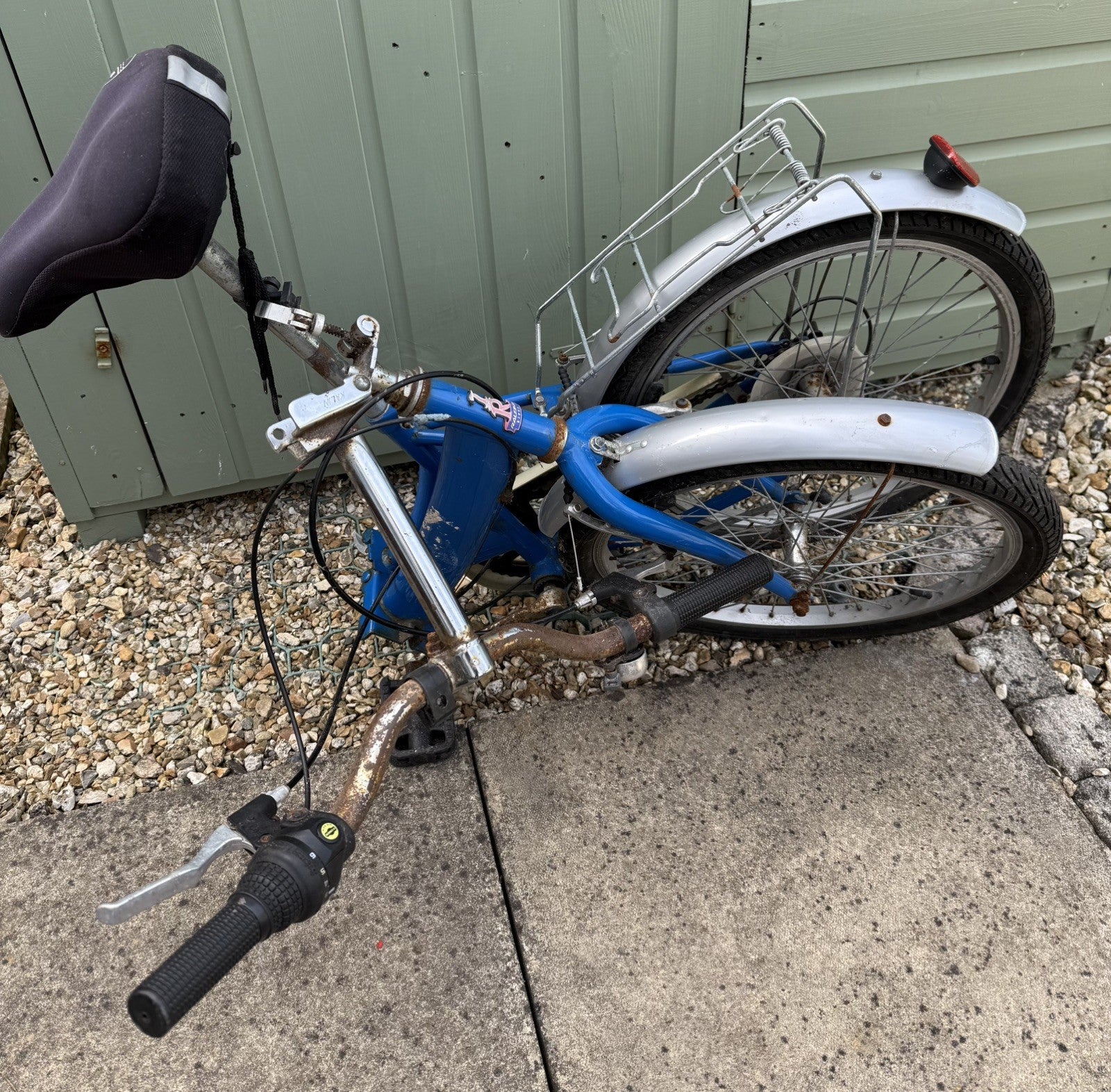 Raleigh Folding Bike 20-inch Wheels