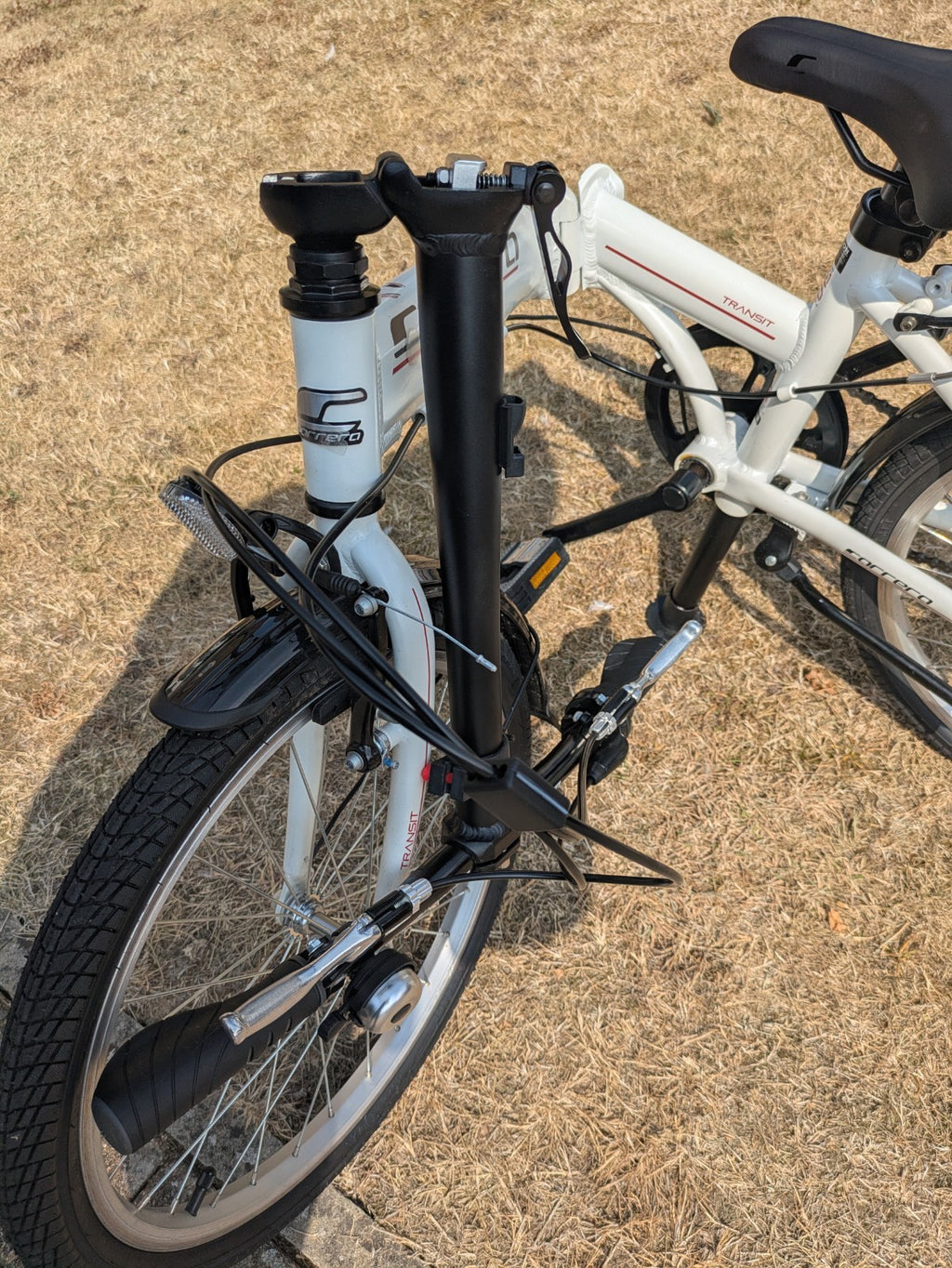 Carrera Transit Folding Bike 20in White/Black Hub Gears Rear Carrier Mudguards