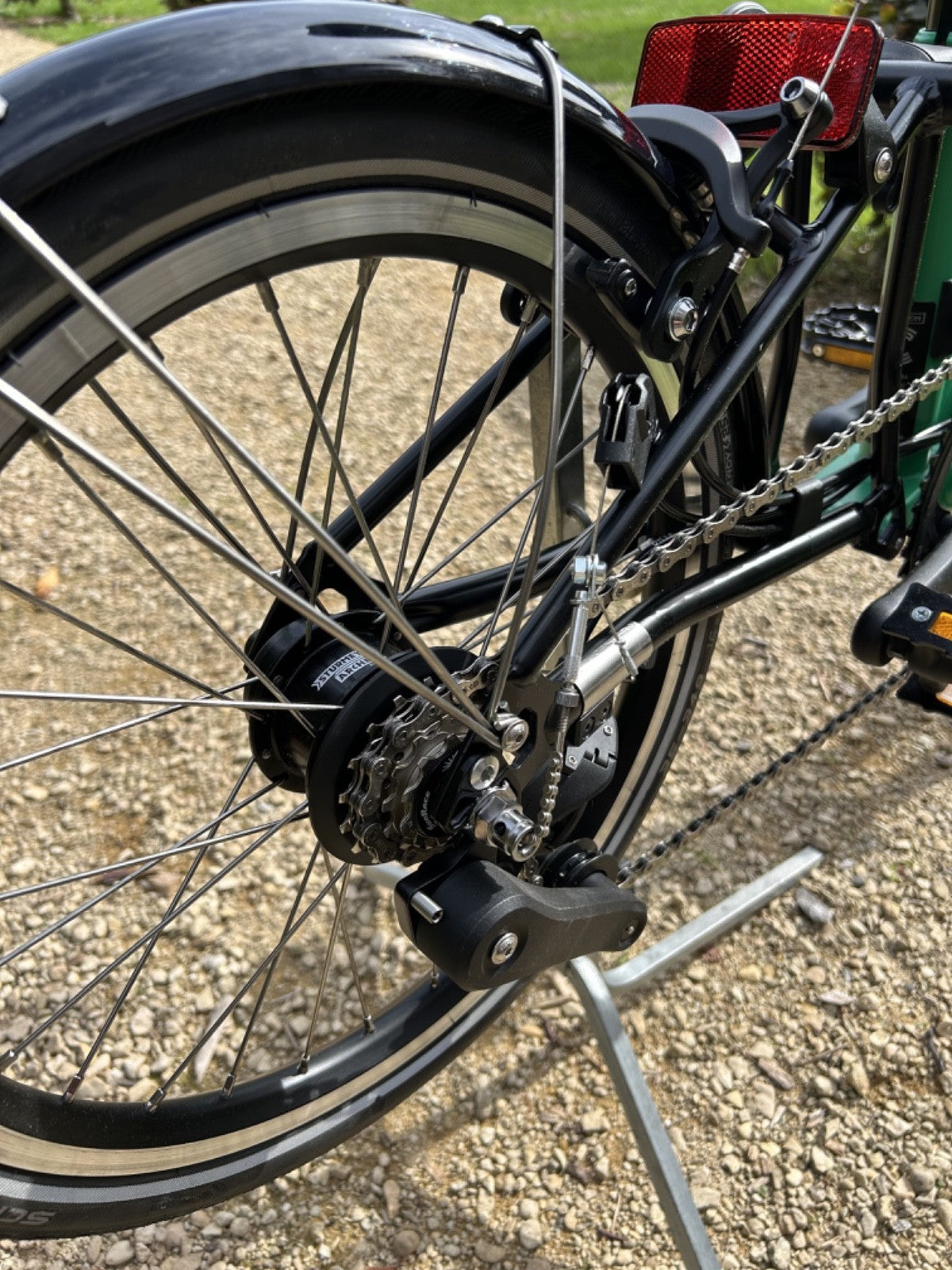 NEW 2026 Brompton C Line 12-Speed Folding Bike Low bar palm green/black