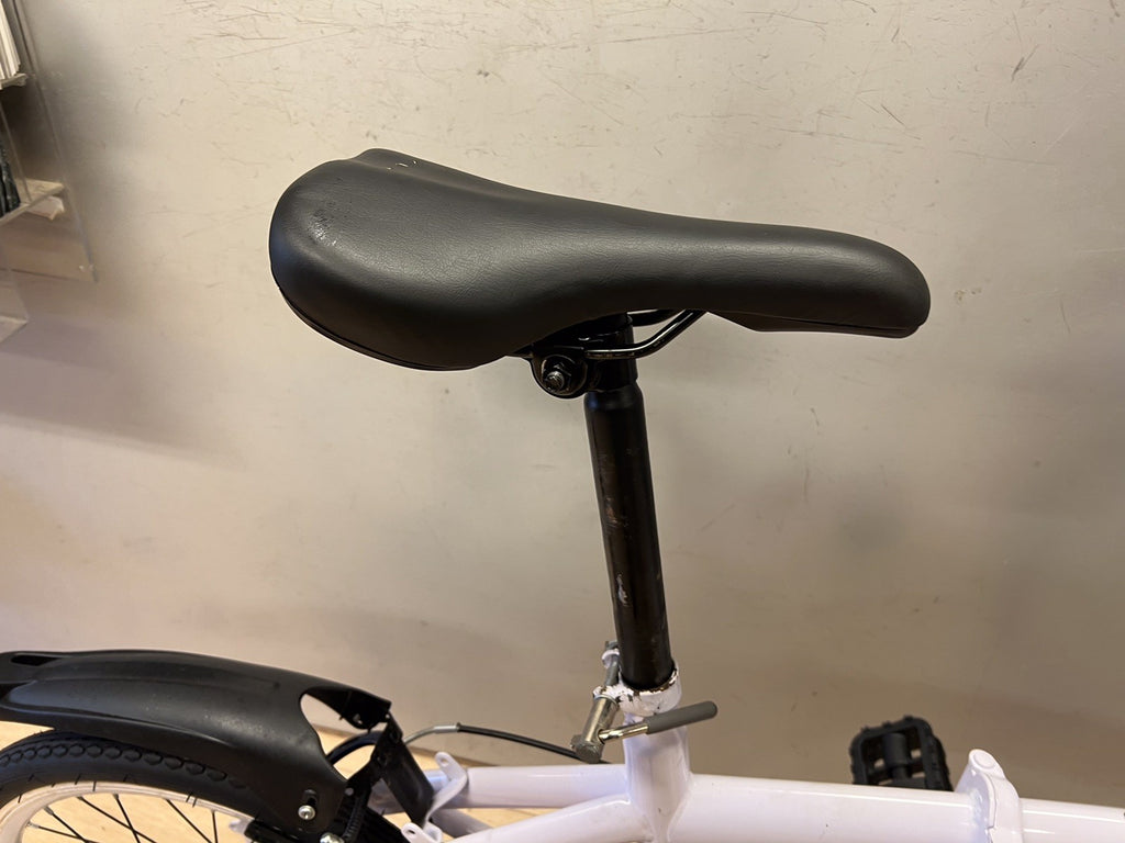 Used Compact Folder 20" Wheel White Small Folding Commute Bike