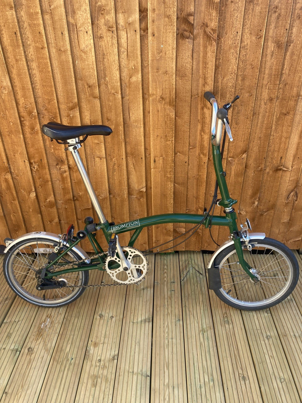 Brompton Racing Green Folding Bike 3 Speed + Outeredge Bag