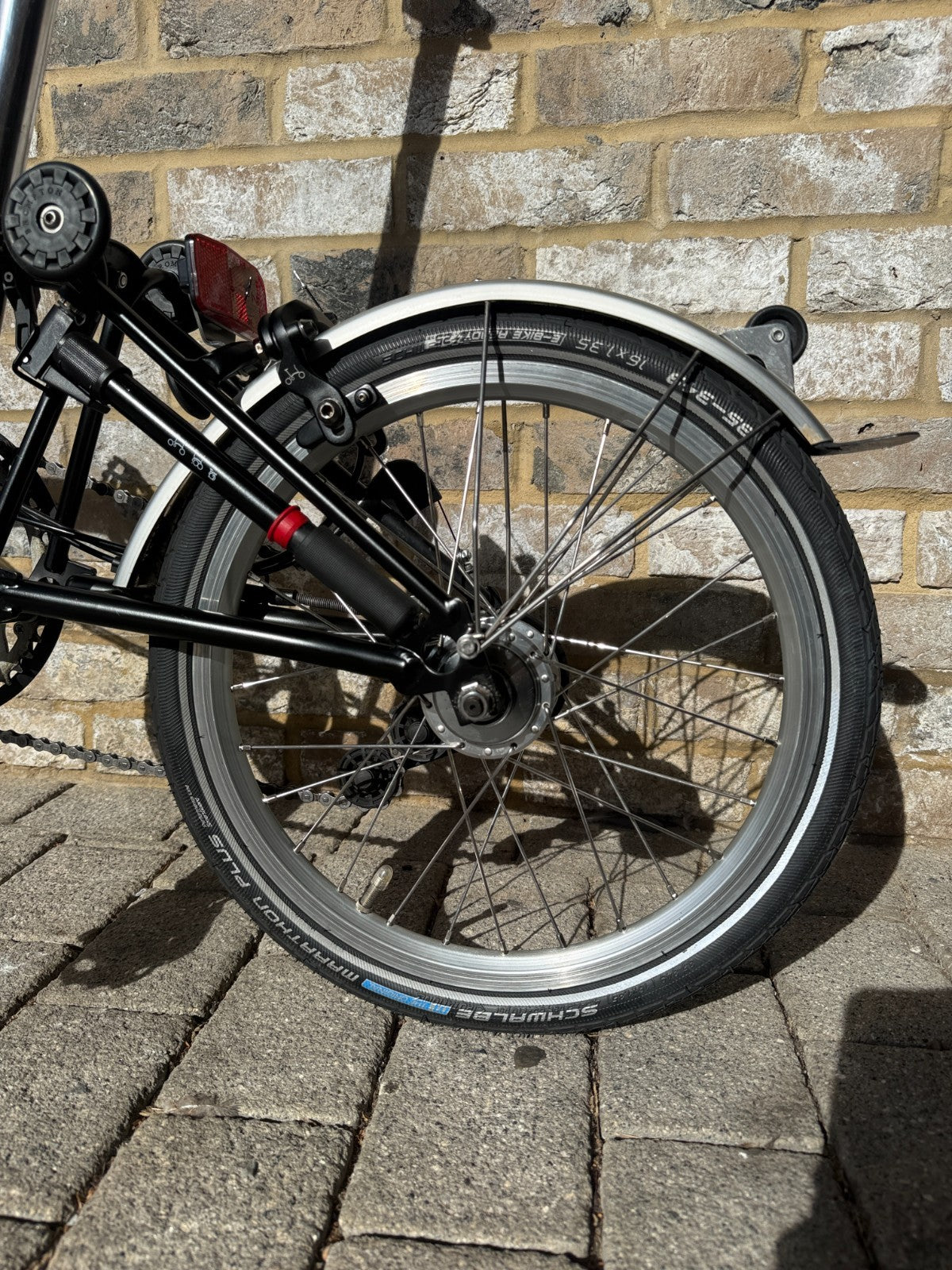 Brompton Black C Line 6 Speed Mid Handlebar - M6L - Worldwide Shipping
