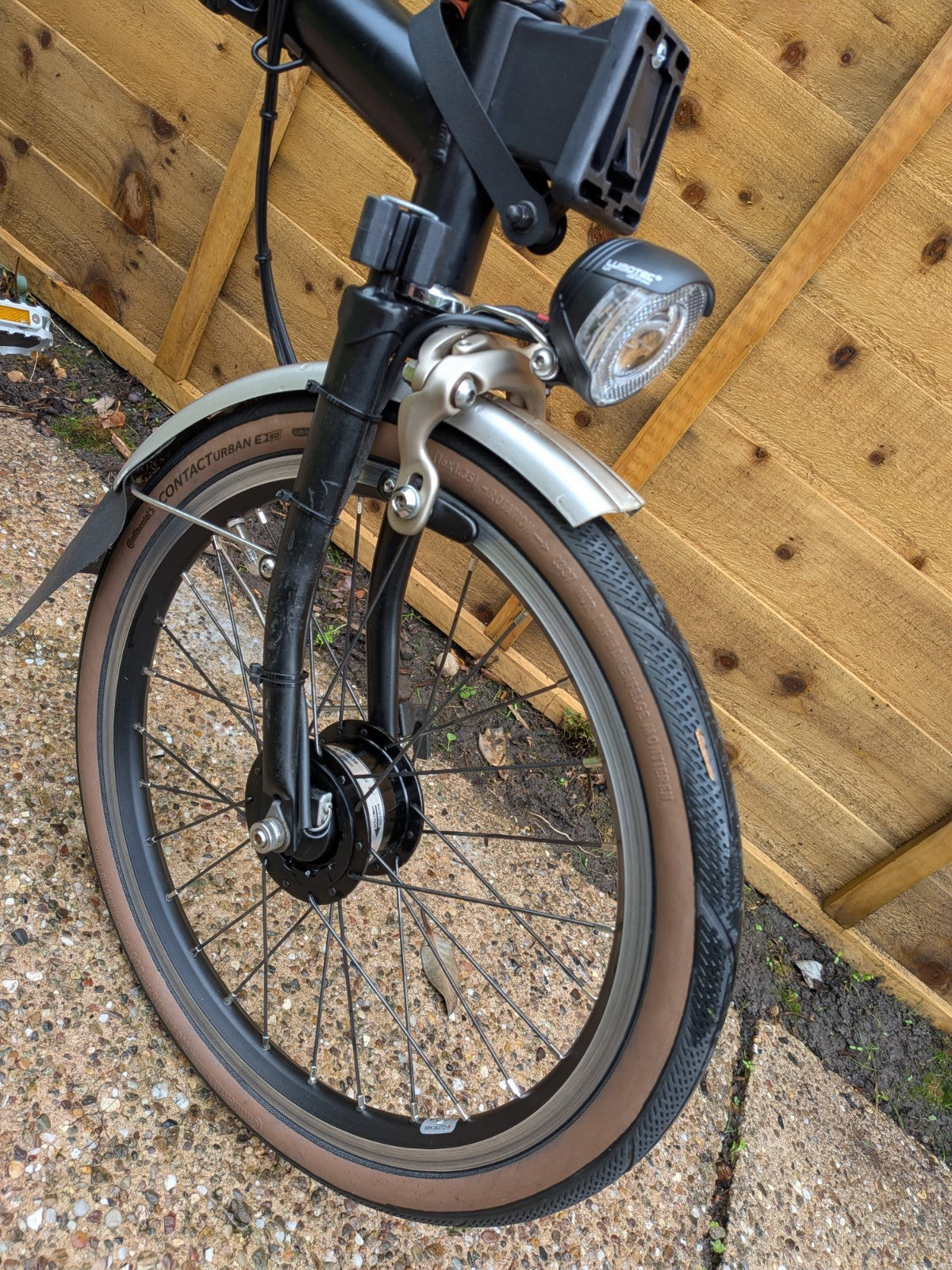 Brompton - C Line - 3 Speed - High Spec - Maintained by Brompton.