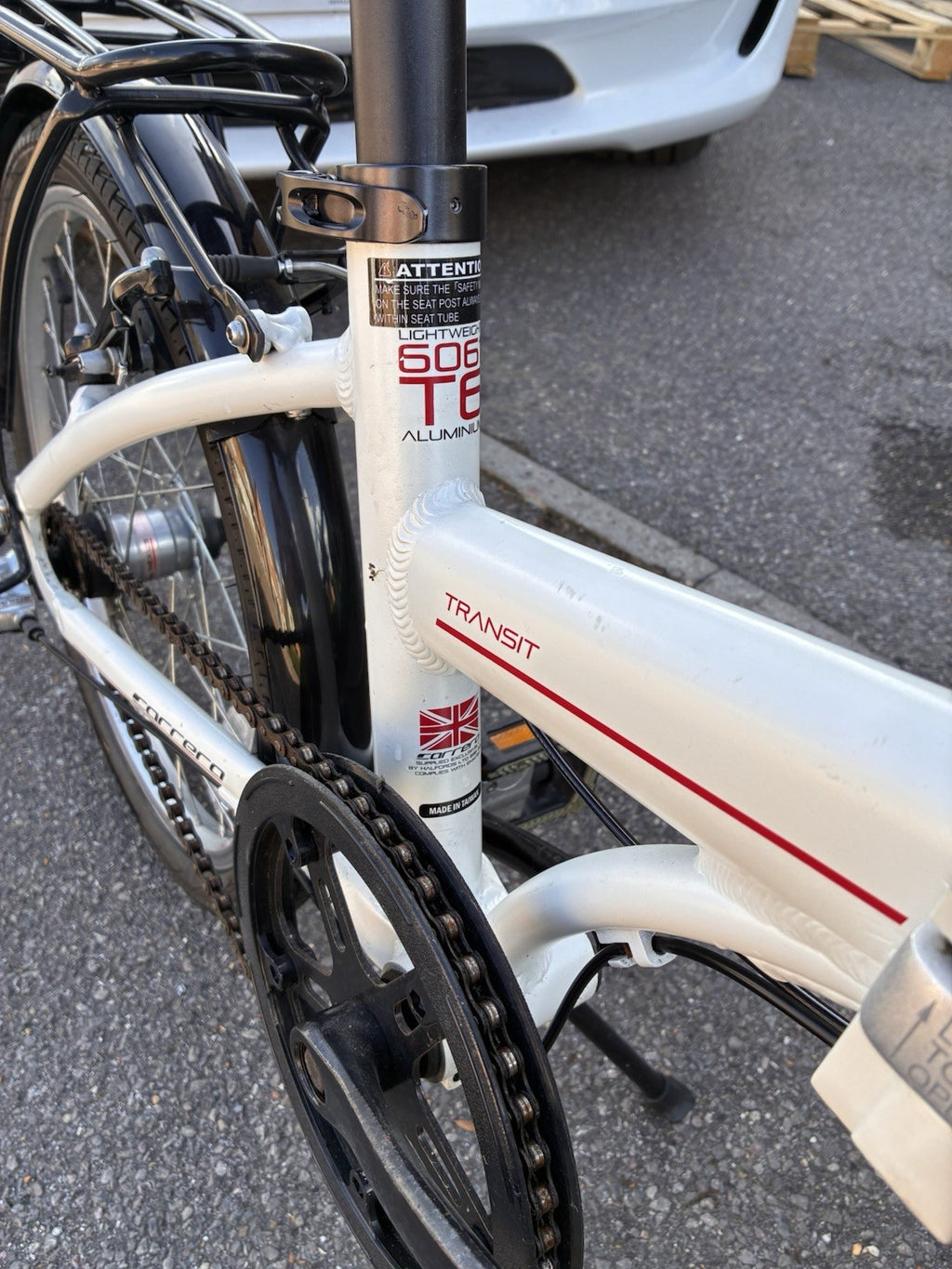 Carrera Transit Folding Bike 20 in 16" Aluminium White/Black Rack Mudguards