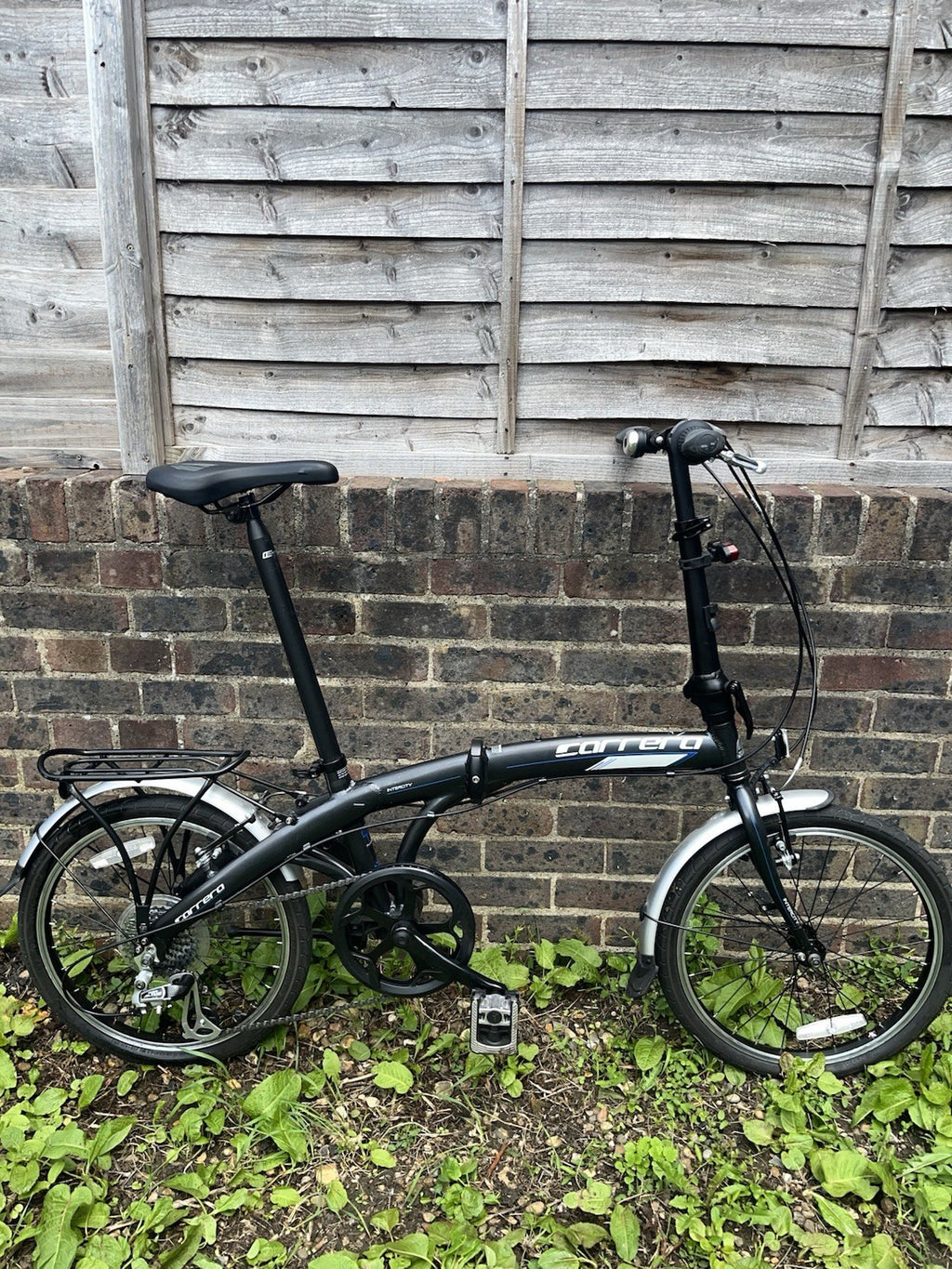 Carrera Intercity 8-Speed 20'' Folding Bike Wheels Black