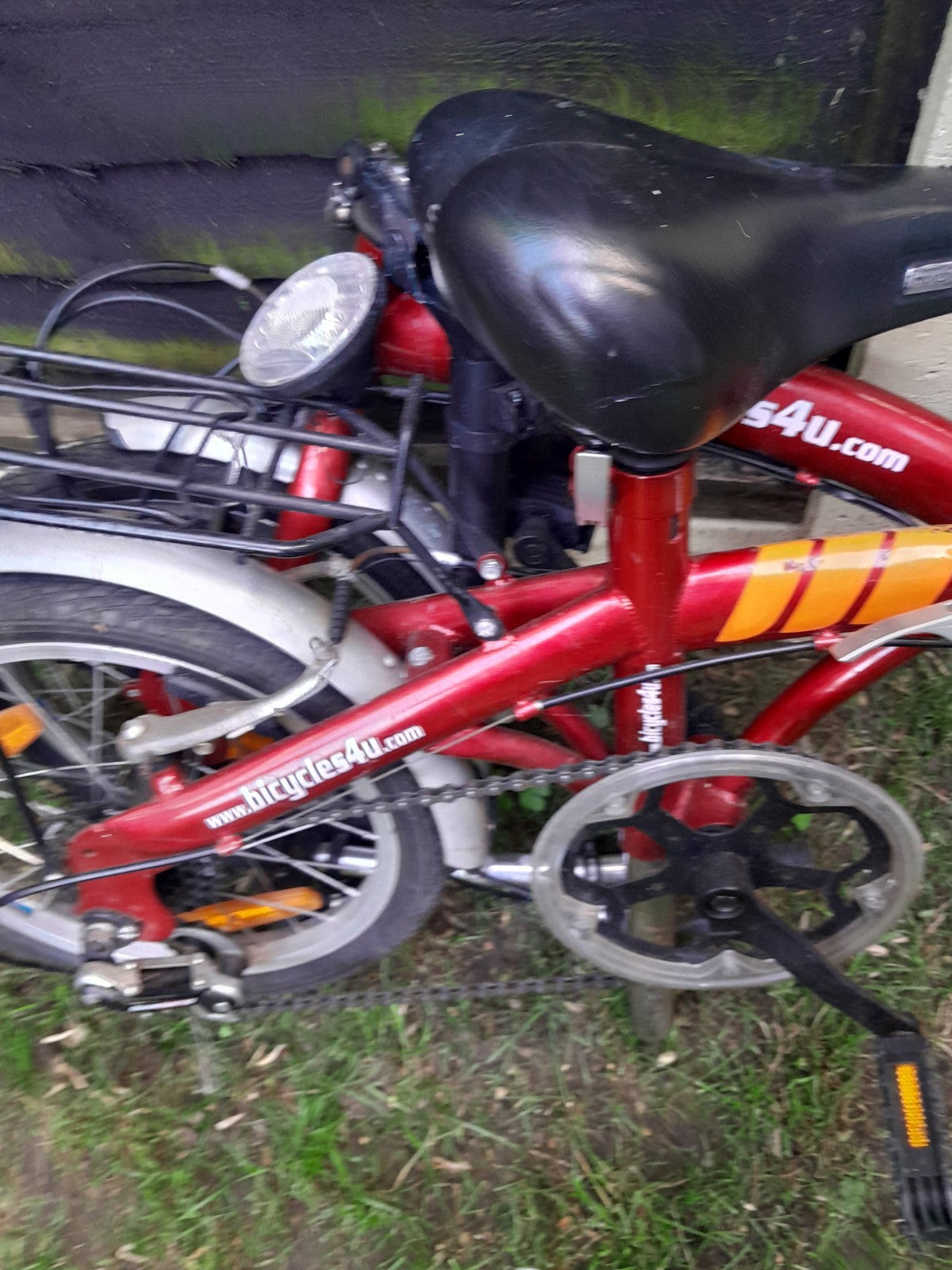fRed fold up bike used condition