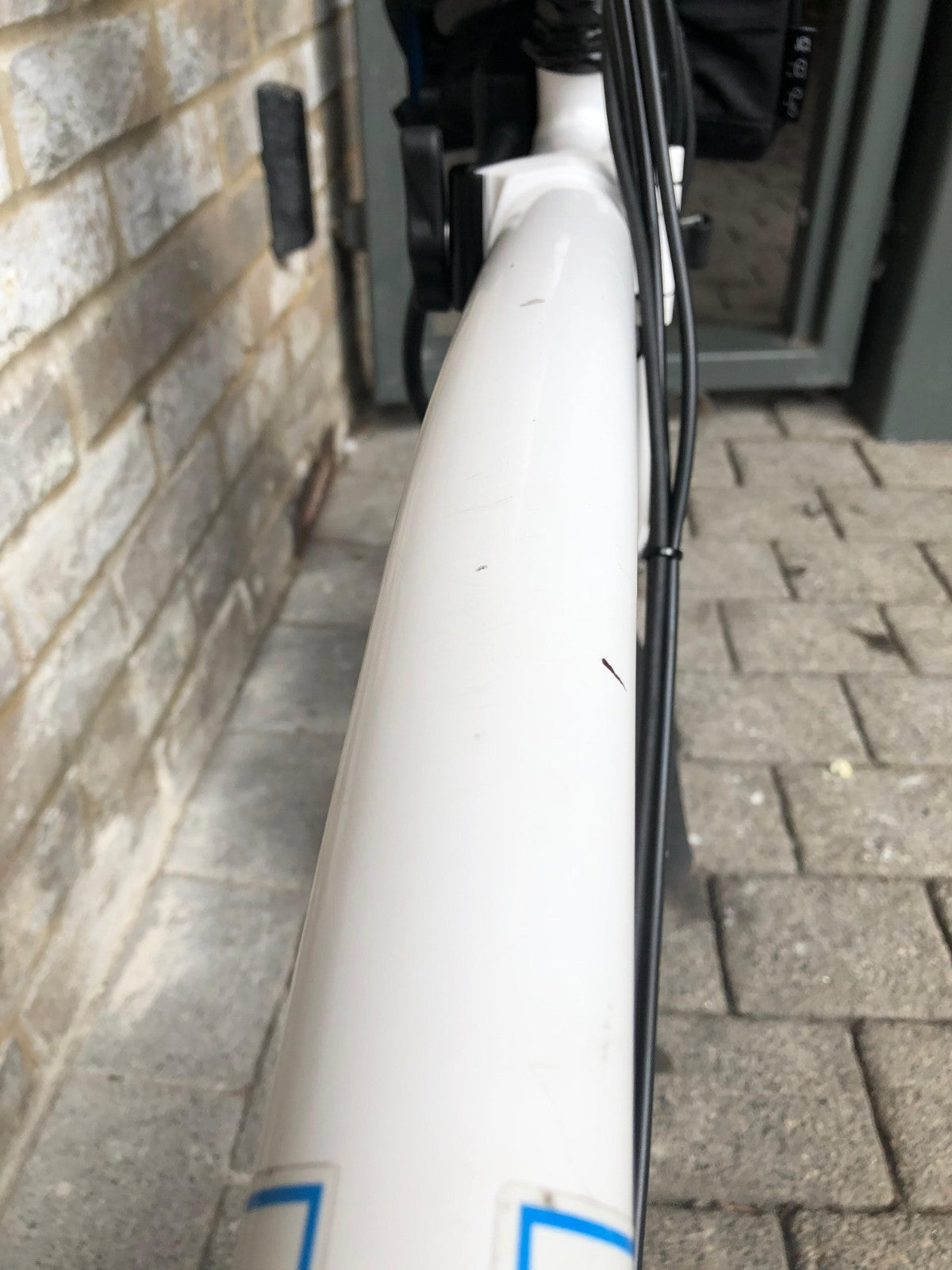 Brompton Electric White Mid 2 Speed (M2L) - Ex-Demo - VERY CHEAP GREAT DEAL!