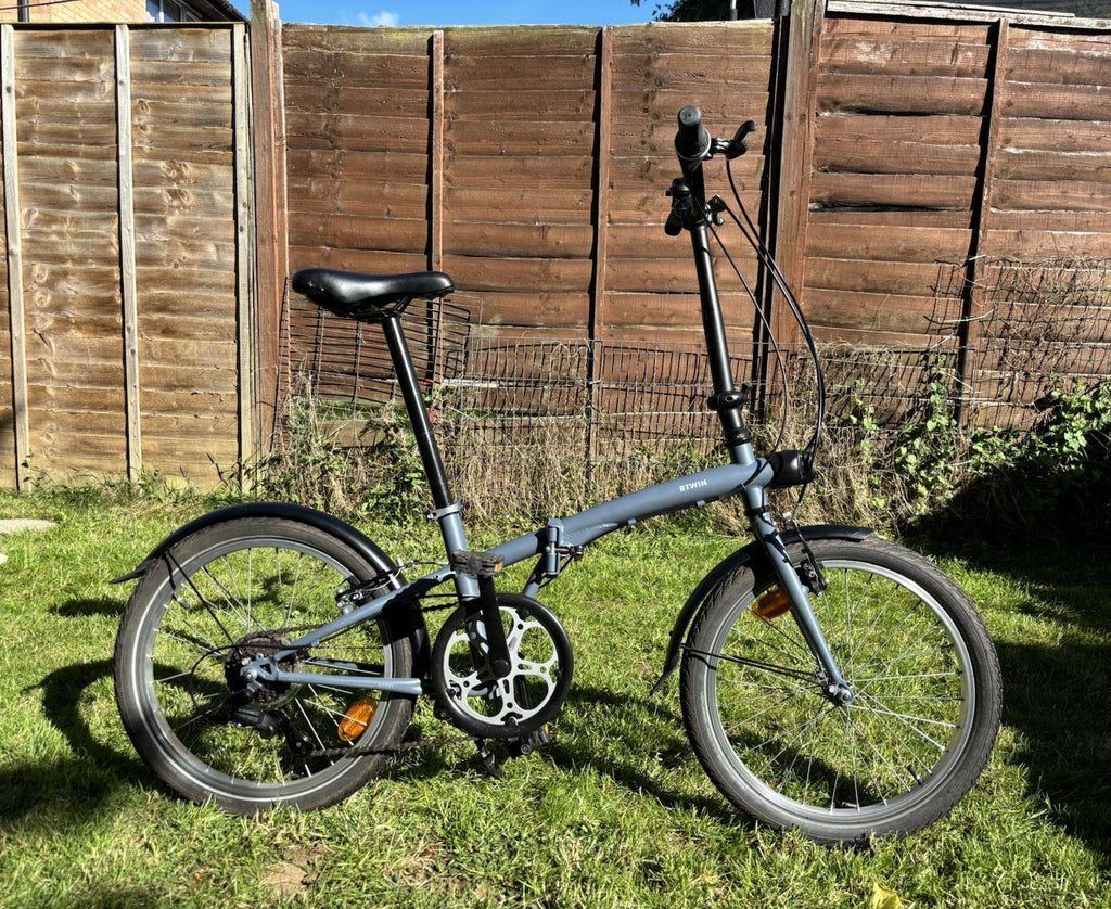 B'TWIN Fold 120 20in Folding Bike 6 Speed Steel Frame Mudguards Kickstand