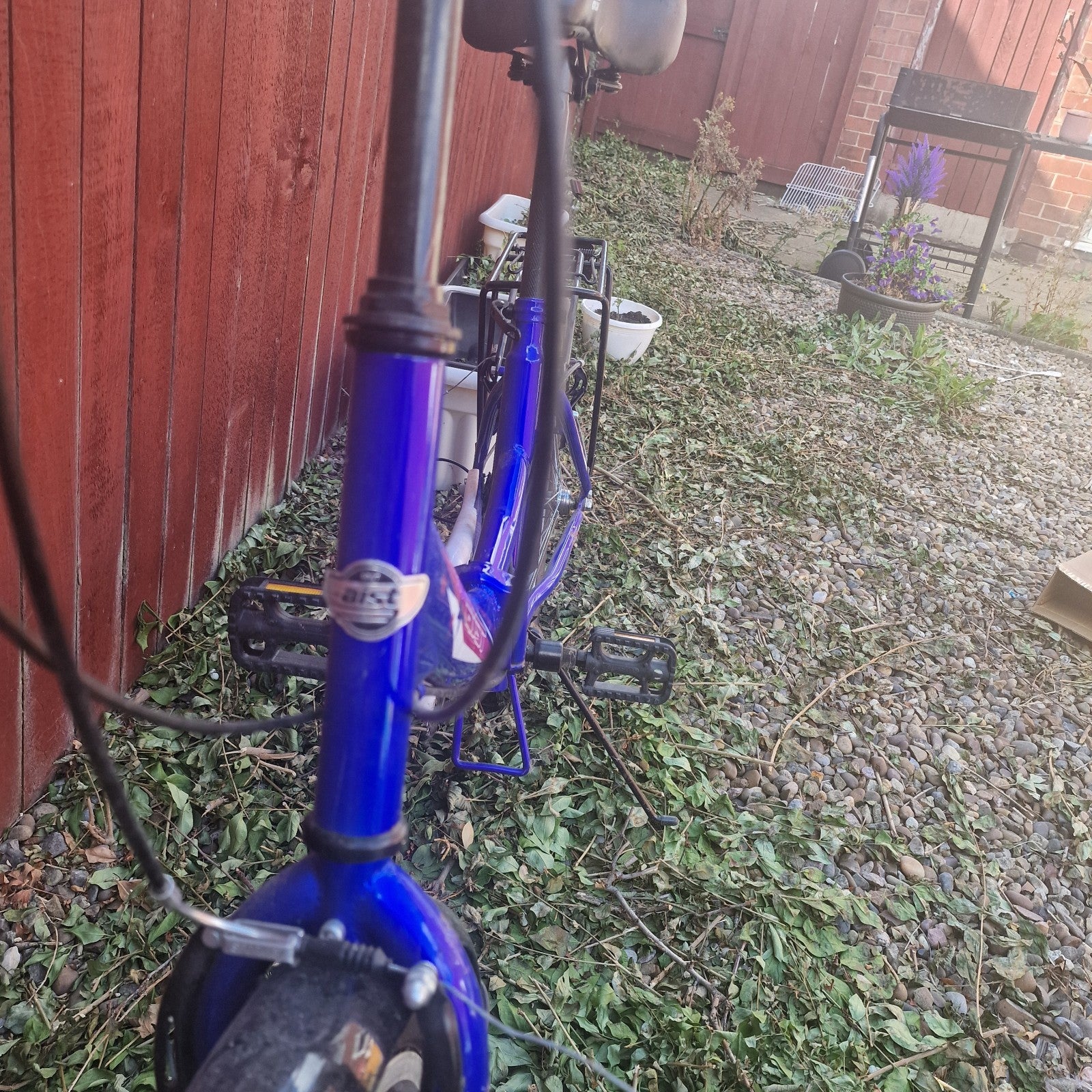 Aist Smart 20 2.0 Folding Bike 20 Inch Wheels 7 Speed Blue Used Good