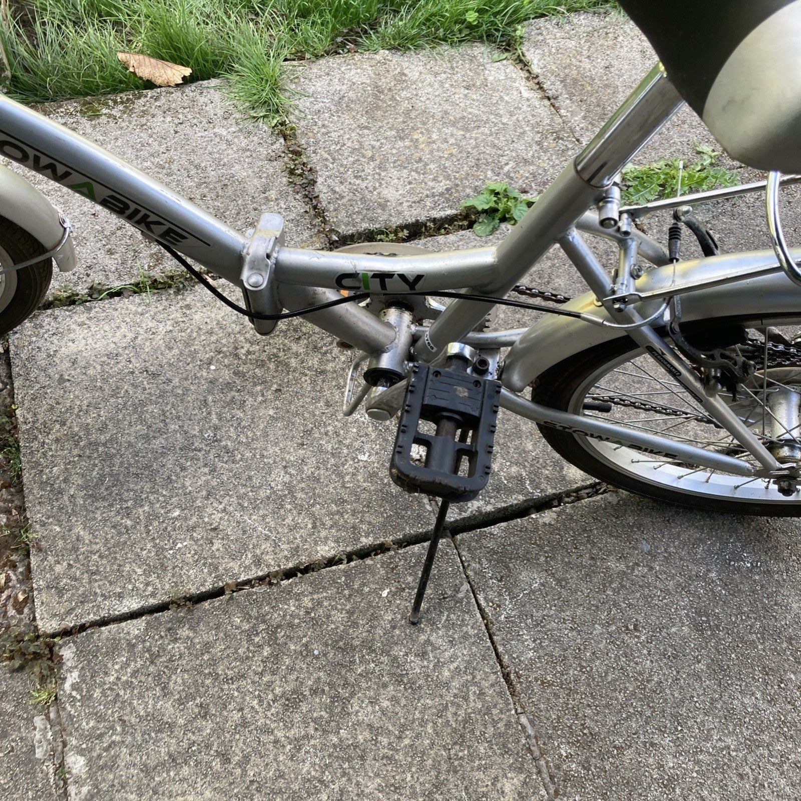 TWO Stowabikes 20in Folding Bikes Silver Rear Rack Mudguards Grip Shifter