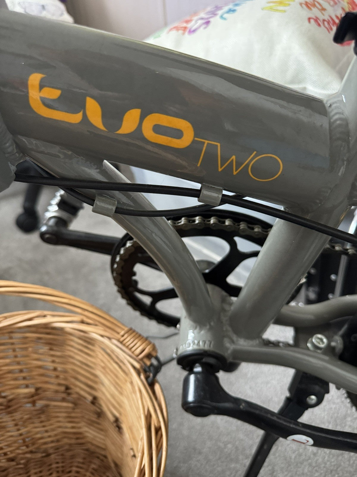 Raleigh Evo 2 Folding Bike - 7 Speed Shimano - 20" Wheels