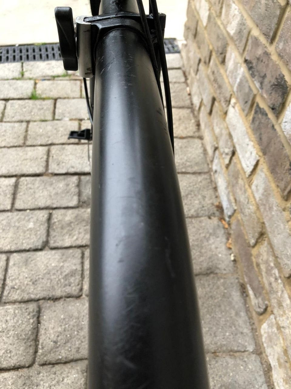 Brompton Black 3 Speed Mid M3L with Brooks Saddle & Grips - WORLDWIDE DELIVERY