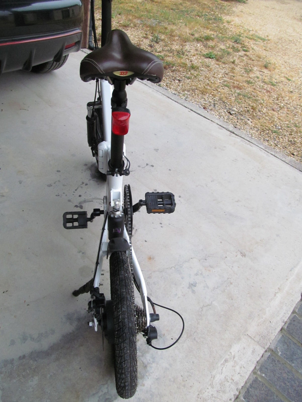 ADO Cross Your City Folding Bike, Suspension, mudguards, rides well, stops well