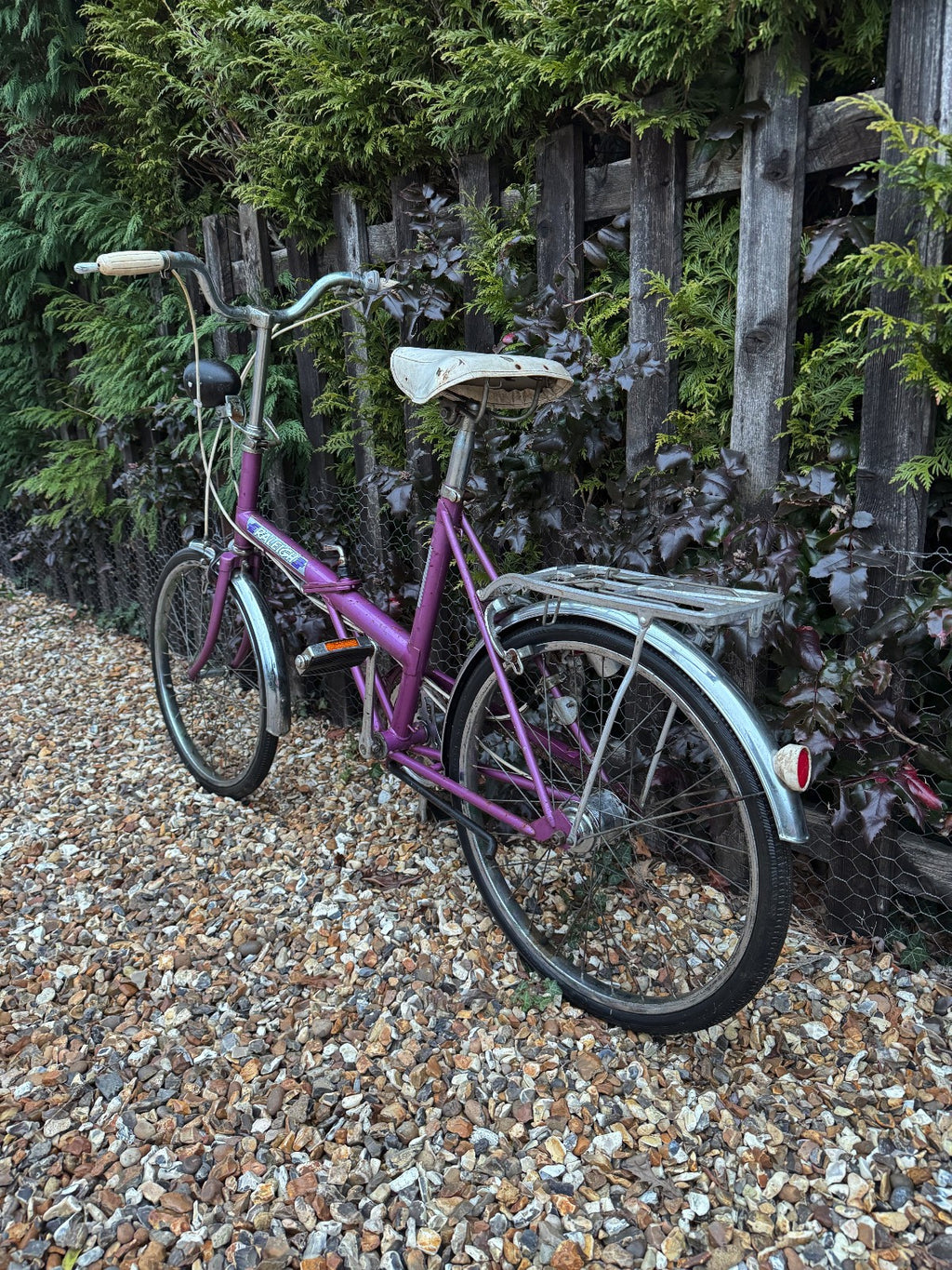 RALEIGH STOWAWAY FOLDABLE SHOPPER BICYCLE BIKE - 3 SPEED SA HUB - PURPLE