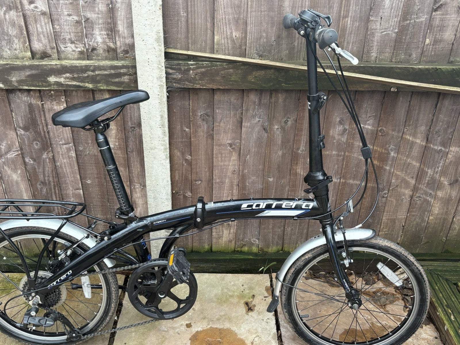 Carrera Intercity 20'' Unisex 8-Speed Folding Bike Black