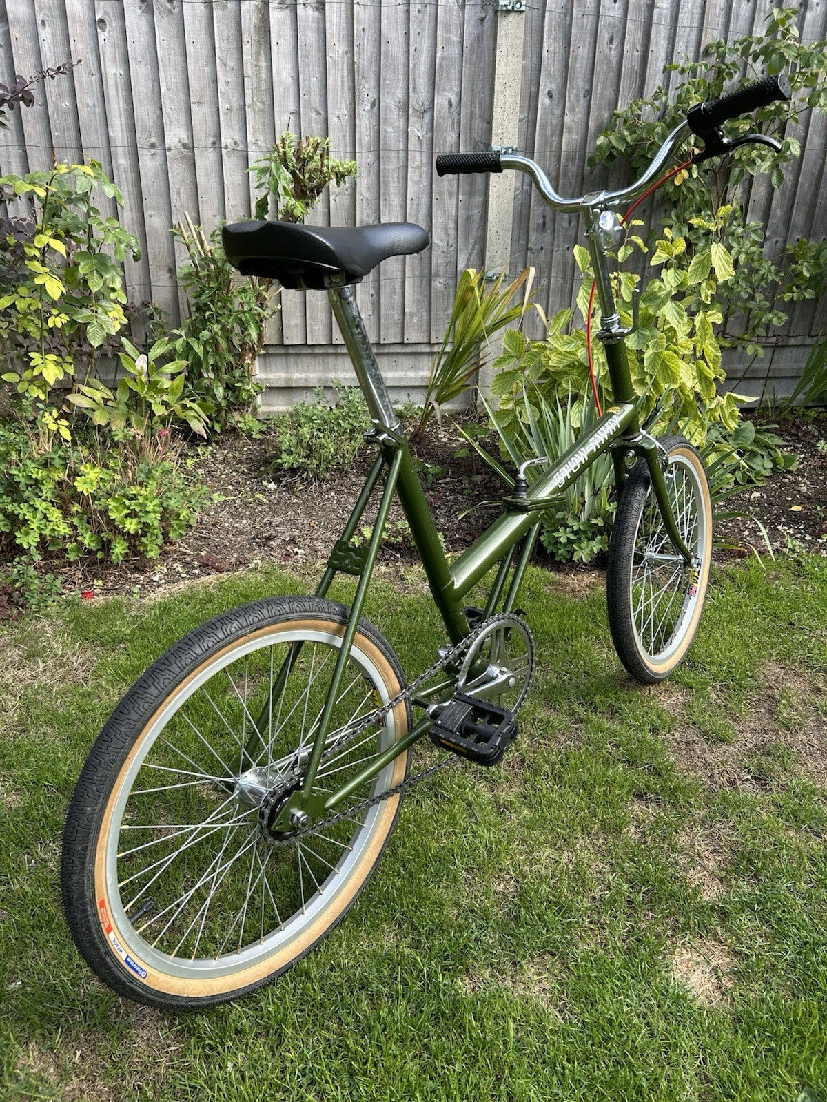 Vintage 1974 Raleigh Stowaway Folding Bike - Café Cruiser Retromod