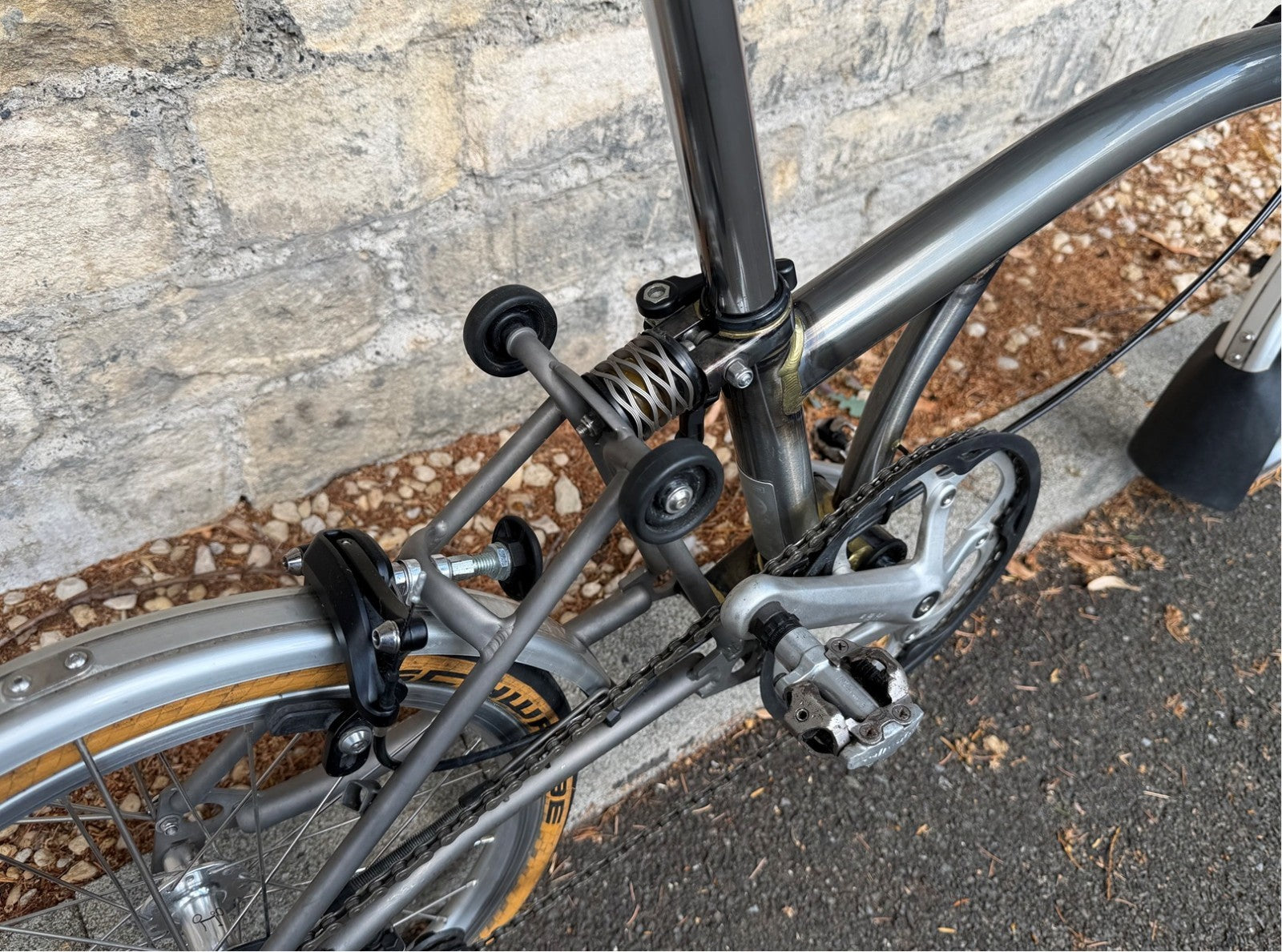 BROMPTON S2LX Superlight in raw lacquer with modifications