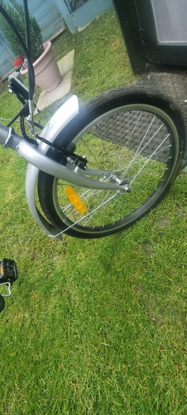 Ventura Stowaway Folding Bike 20 Wheels Excellent Condition Collection Only