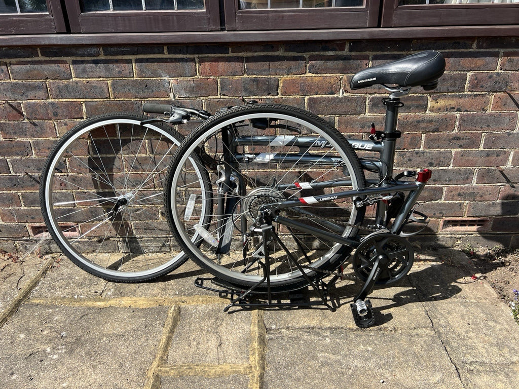 Montague Urban Folding Bike 700C, Medium, 21-Speed Aluminium w/ Bag