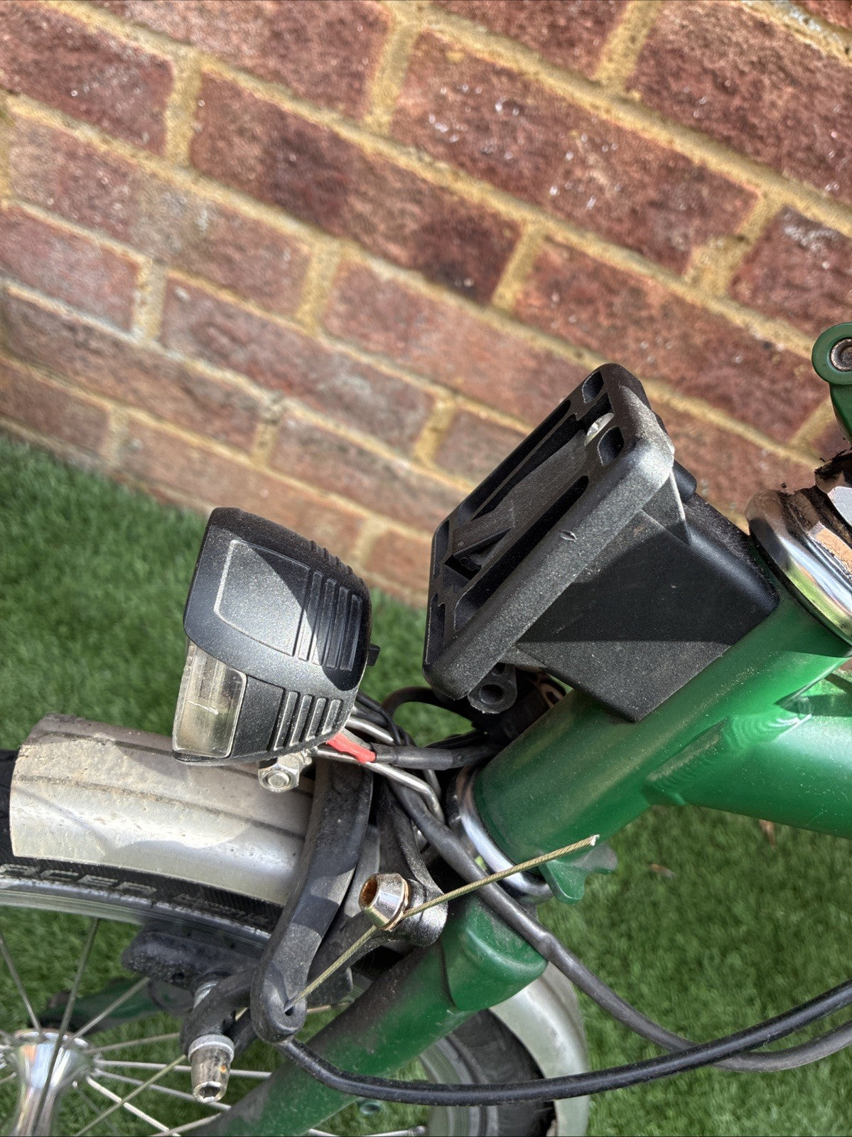Brompton folding bike, 6 speed, British racing Green, See Description
