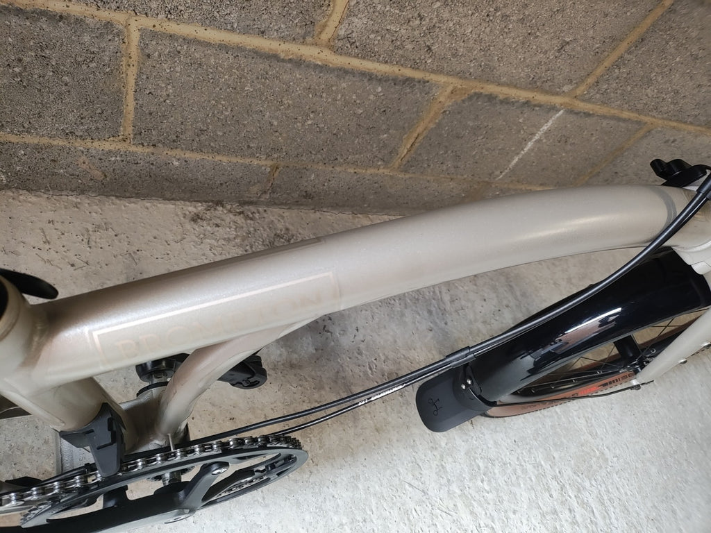 Brompton G Line LARGE- BARELY USED-UPGRADES- BOXED- INVISFRAMED