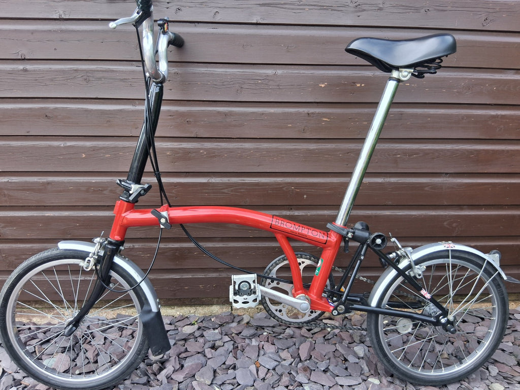 Brompton M3L Folding Bike 3 speed, Red, Good condition