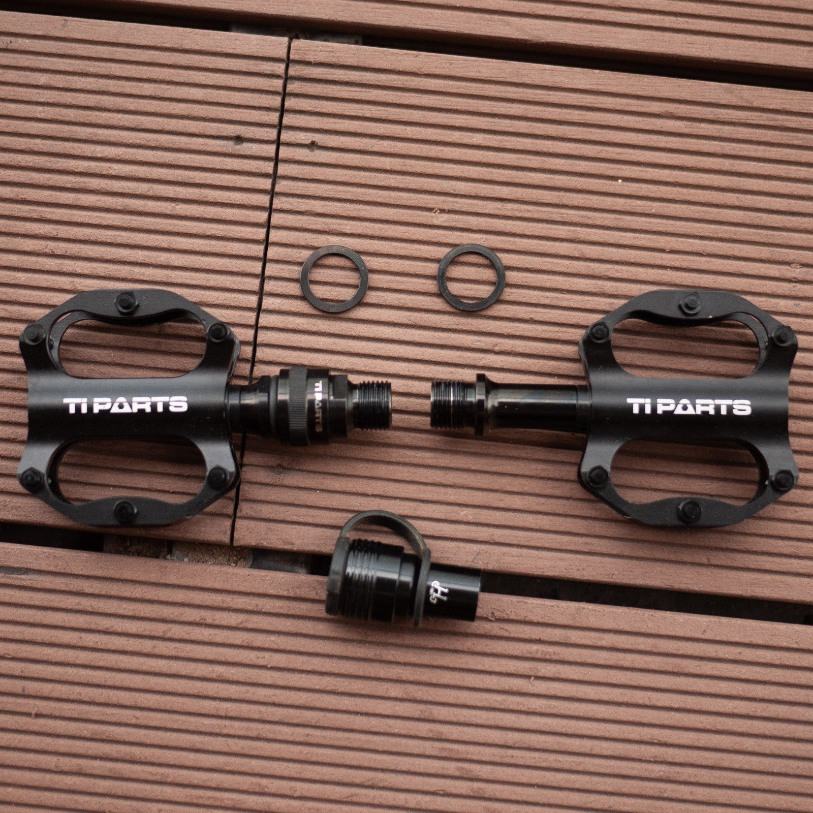 Brompton Ti Parts Workshop Titanium Axle Mini Pedals Black Single QR H&H Holder
