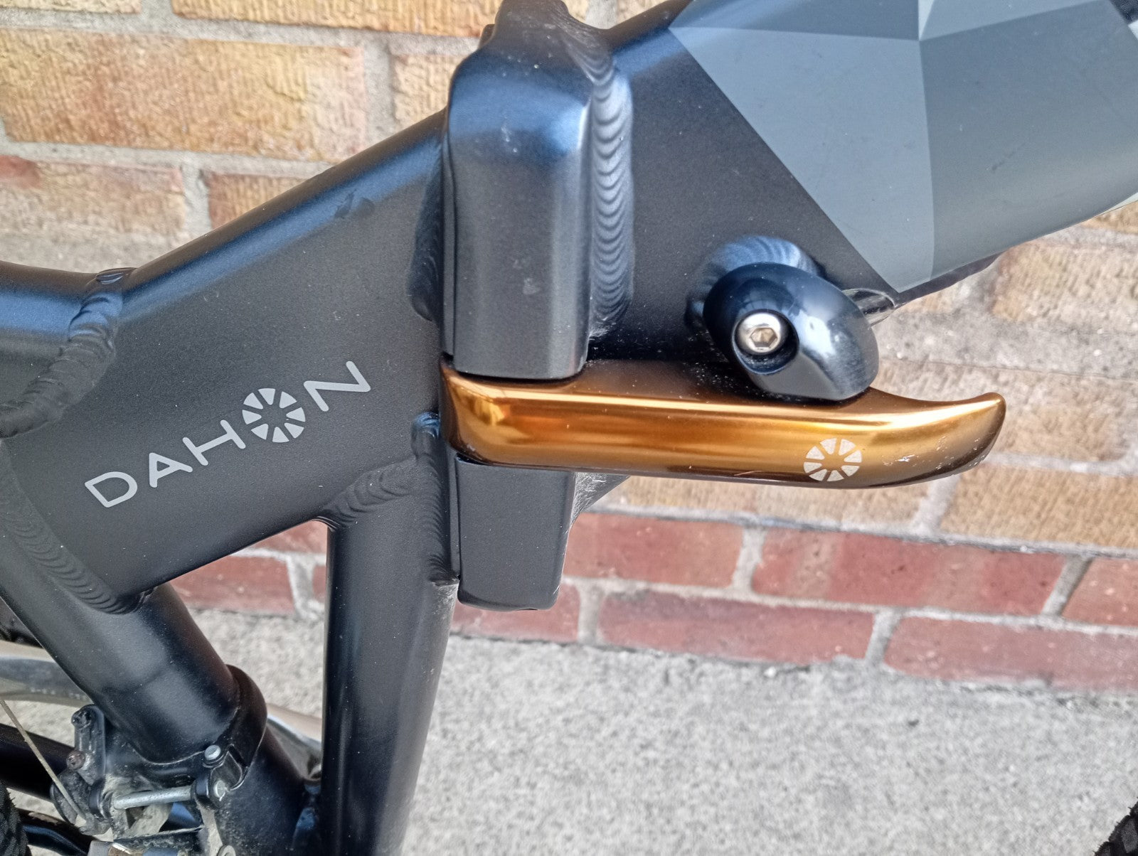 Dahon Expresso Folding Bicycle