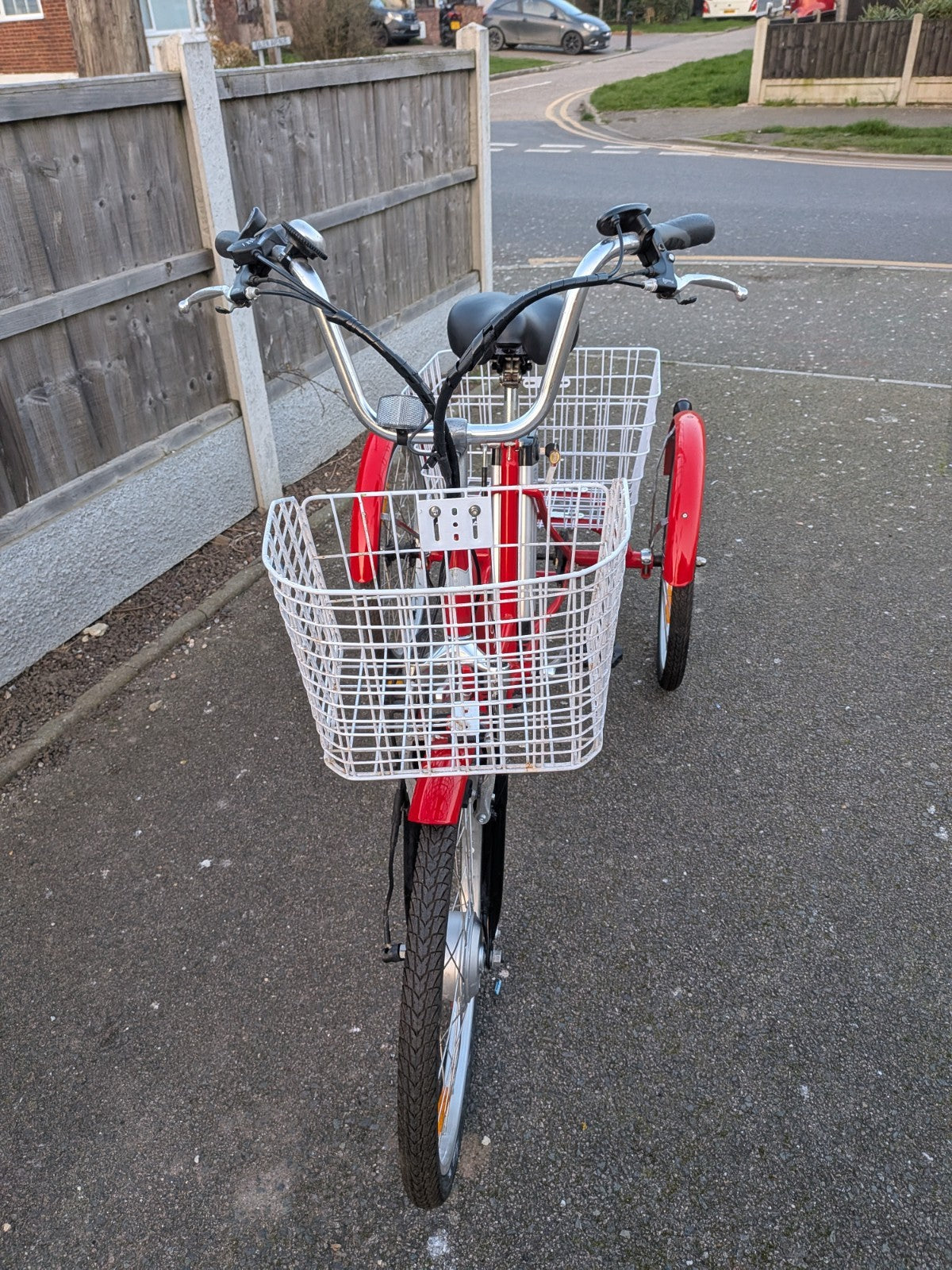 Jorvik Electric Tricycle, Barely Used, Foldable, Delivery Is Possible