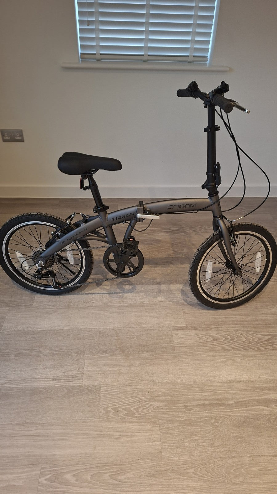 Tiger Origami 20 Inch LightWeight Folding Bike 6 Speed
