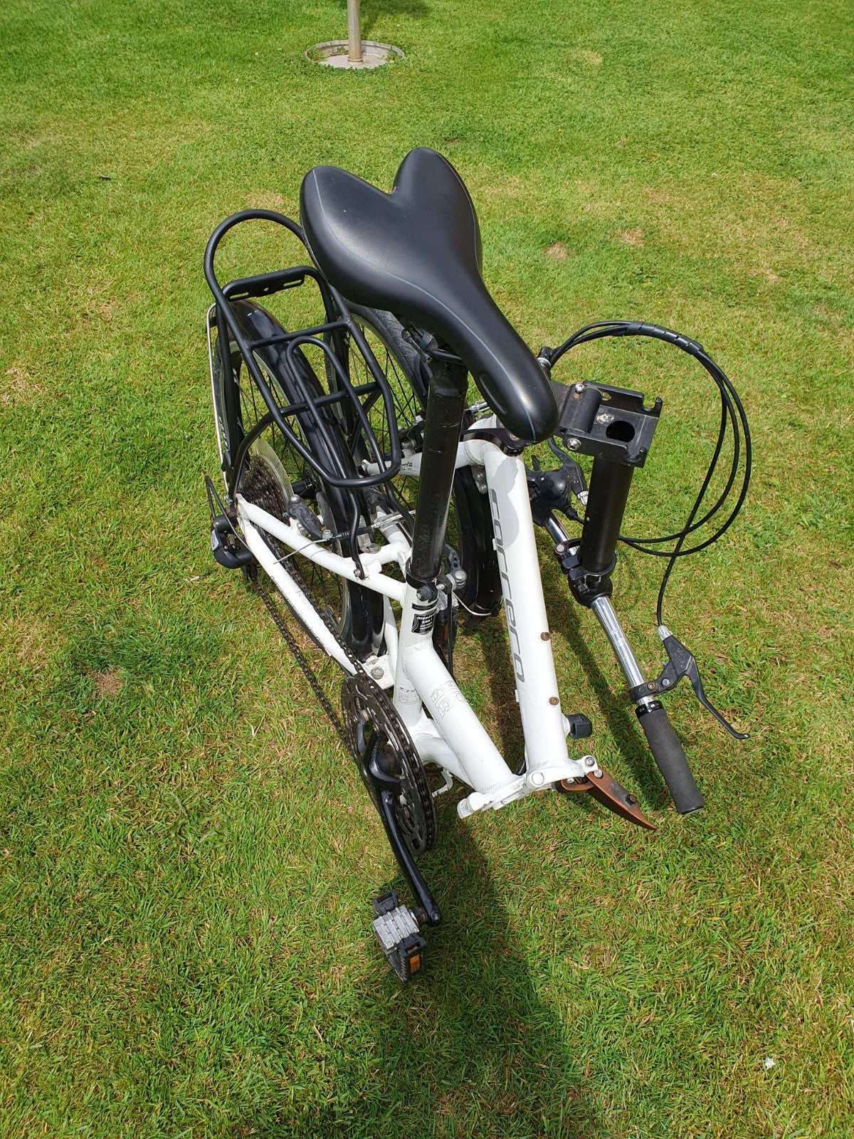 Carrera Transport 8-Gear Folding Lightweight Aluminium Bicycle