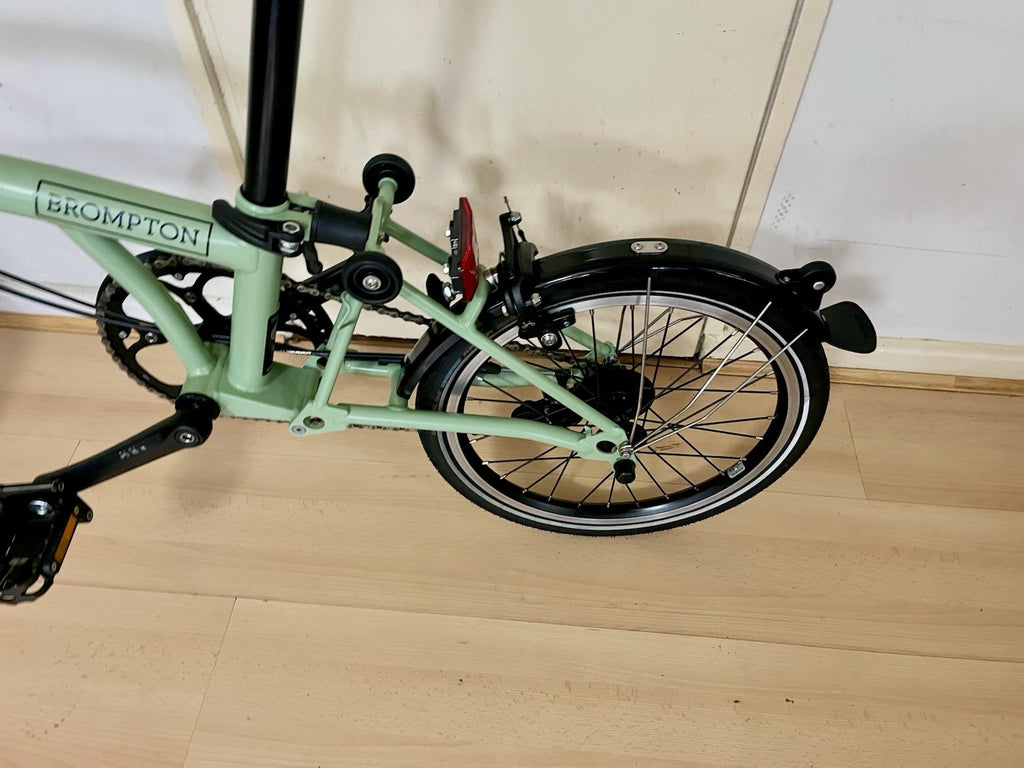 Brompton C Line Urban Folding Bike Matcha Green Excellent Condition