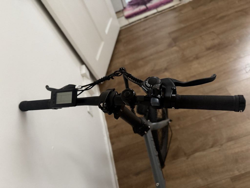 Estarli E20 Pro Folding Bike with Rear Rack 20 Inch Wheels In Storm Grey & Black