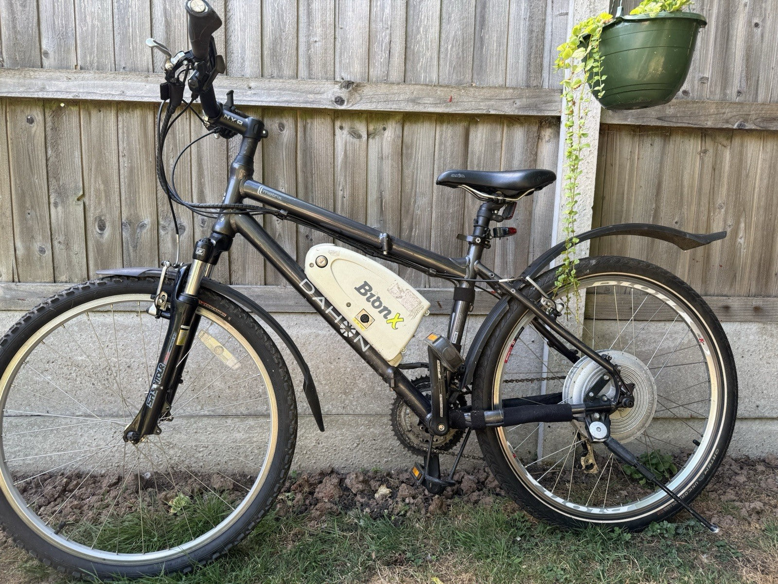 dahon matrix full size  folding mountain bike