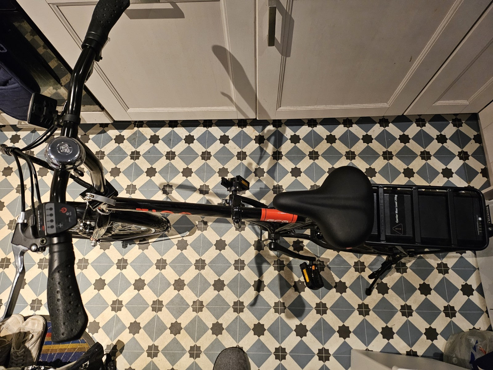 Zinc 20 Inch Wheel Size Eco Unisex 36V Folding  Bike, Black comes with charger