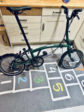 Brompton Bike 6-Speed Explore, Racing Green Mid Handlebar