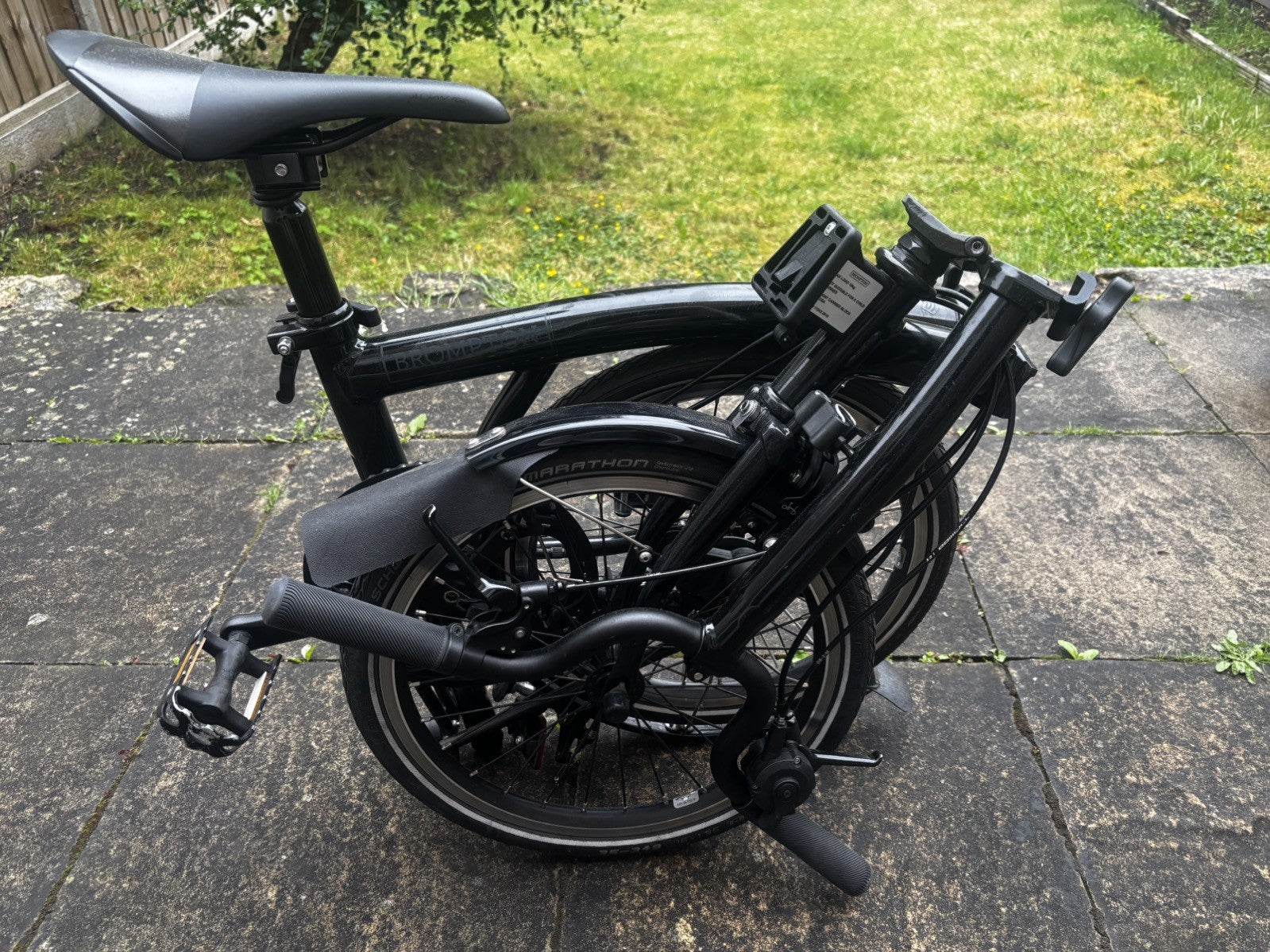 Brompton C Line Urban M2L 2-Speed Folding Bike Black 2022 Extended Seatpost